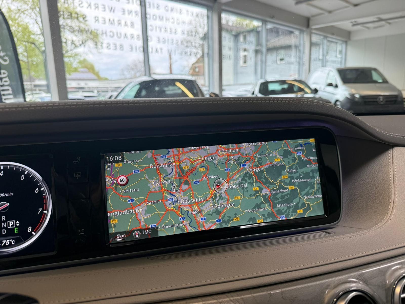 Fahrzeugabbildung Mercedes-Benz S 500 DISTR+SITZBEL.+TV+SERVOSCHL.+NACHTSICHT+