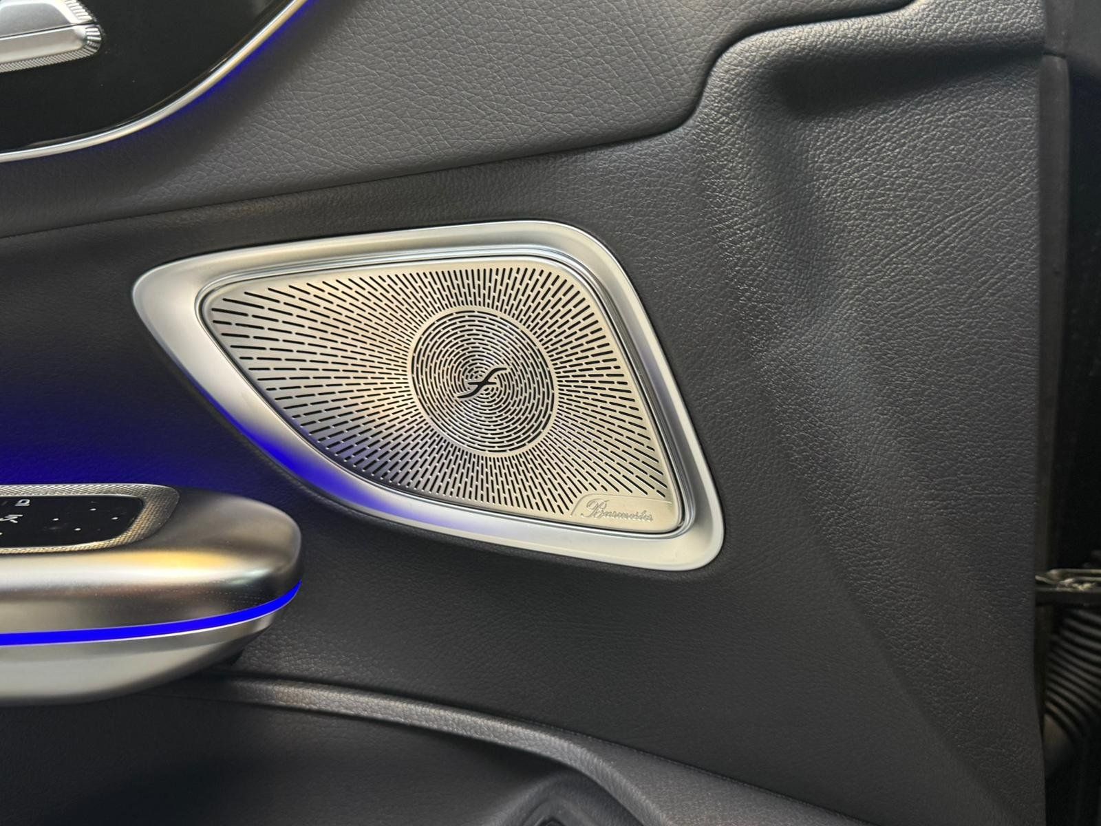 Fahrzeugabbildung Mercedes-Benz CLE 300 e AMG NIGHT+BURM3D+DLIGHT+PANO+KEYLESS