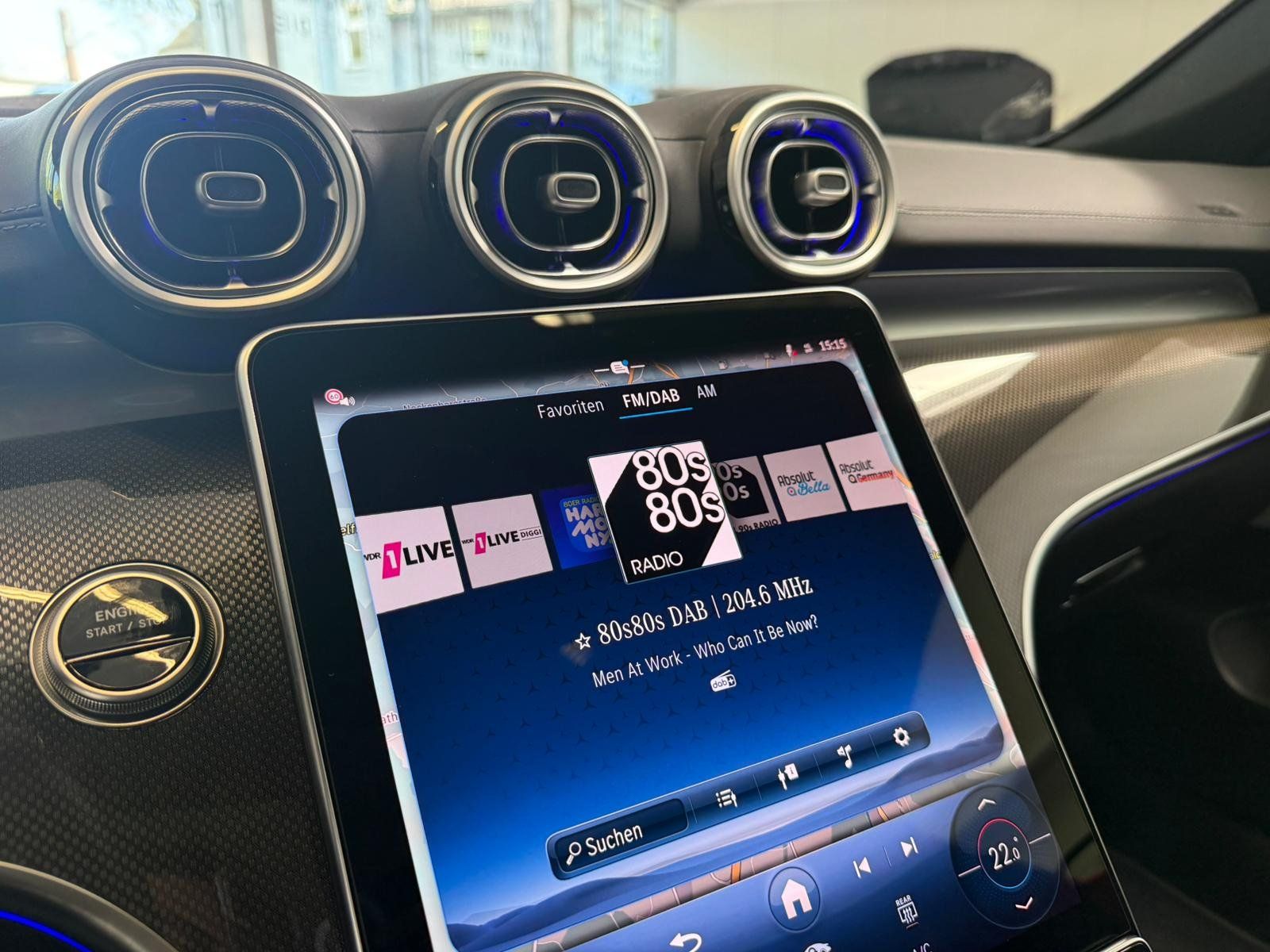 Fahrzeugabbildung Mercedes-Benz CLE 300 e AMG NIGHT+BURM3D+DLIGHT+PANO+KEYLESS