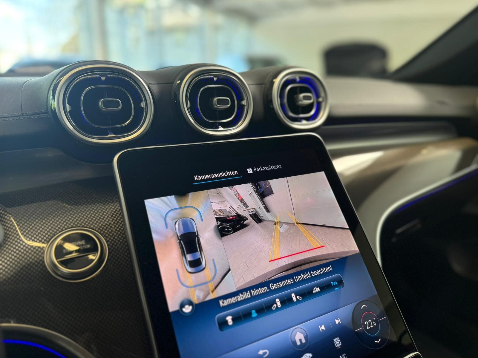 Fahrzeugabbildung Mercedes-Benz CLE 300 e AMG NIGHT+BURM3D+DLIGHT+PANO+KEYLESS