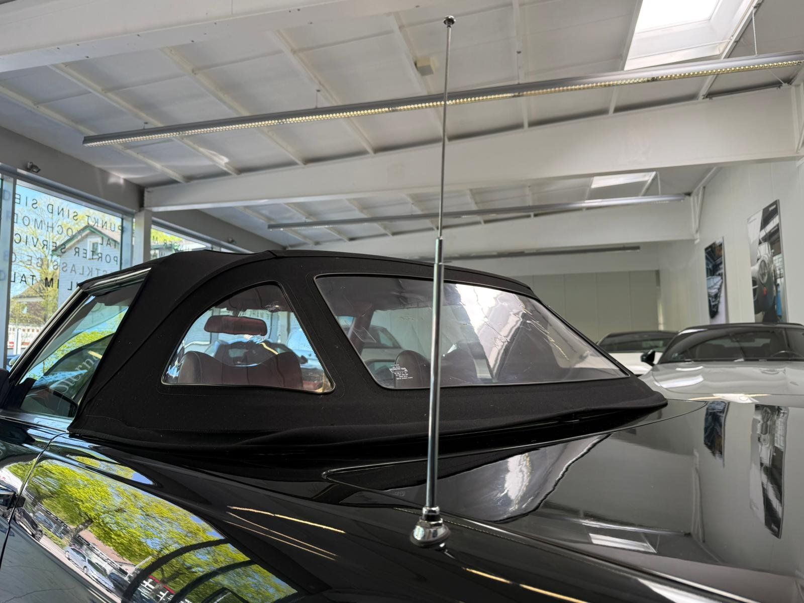 Fahrzeugabbildung Mercedes-Benz 450SL R107 CABRIO LEDER ROT+KLIMA