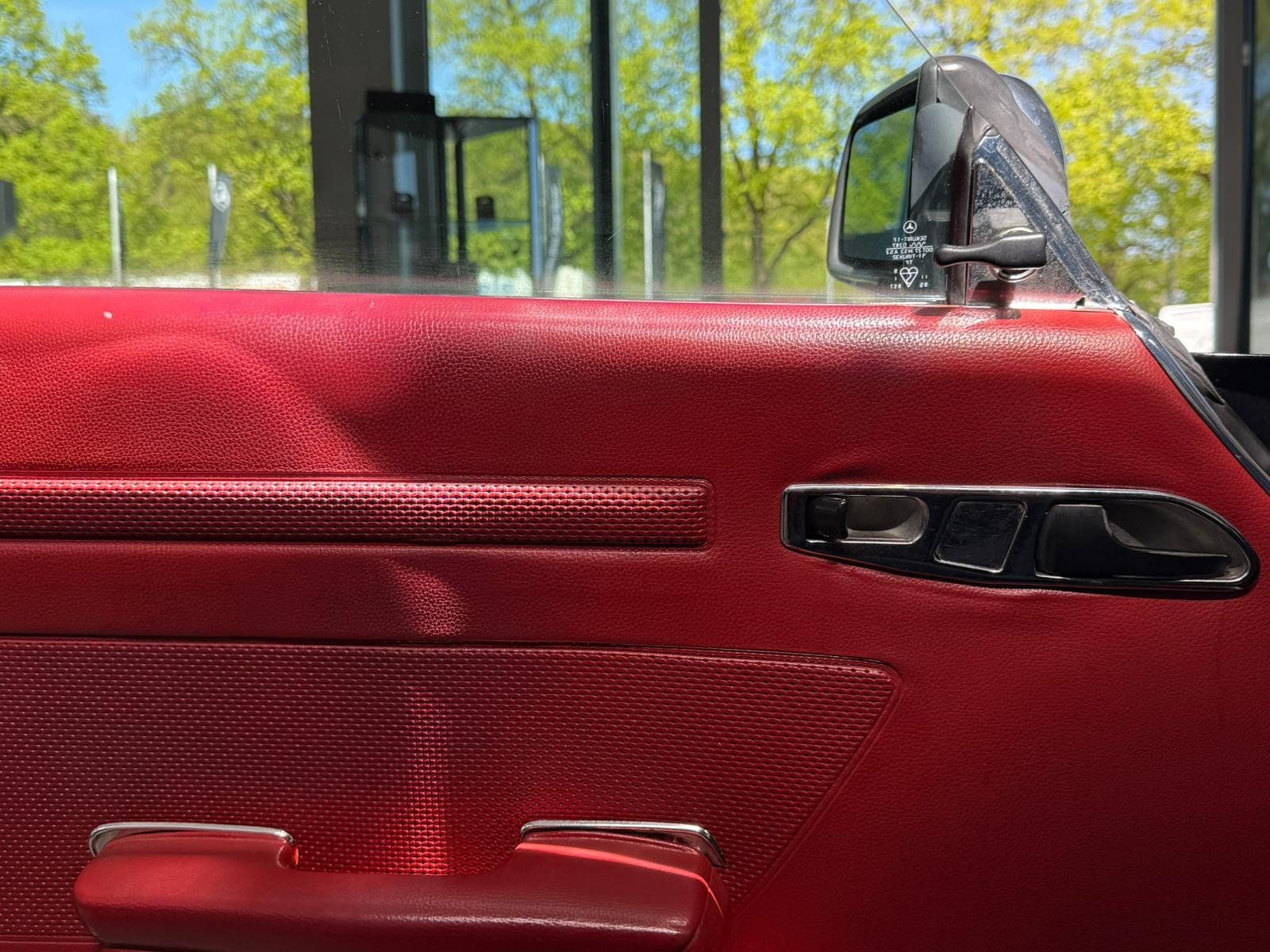 Fahrzeugabbildung Mercedes-Benz 450SL R107 CABRIO LEDER ROT+KLIMA
