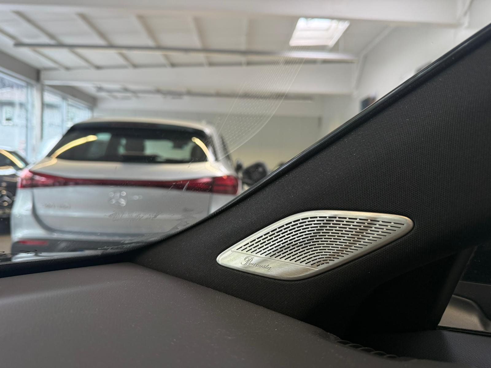 Fahrzeugabbildung Mercedes-Benz CLA 250+ EQ DISTR+BURM3D+PANO+KEYLESS+MBEAM+HUD