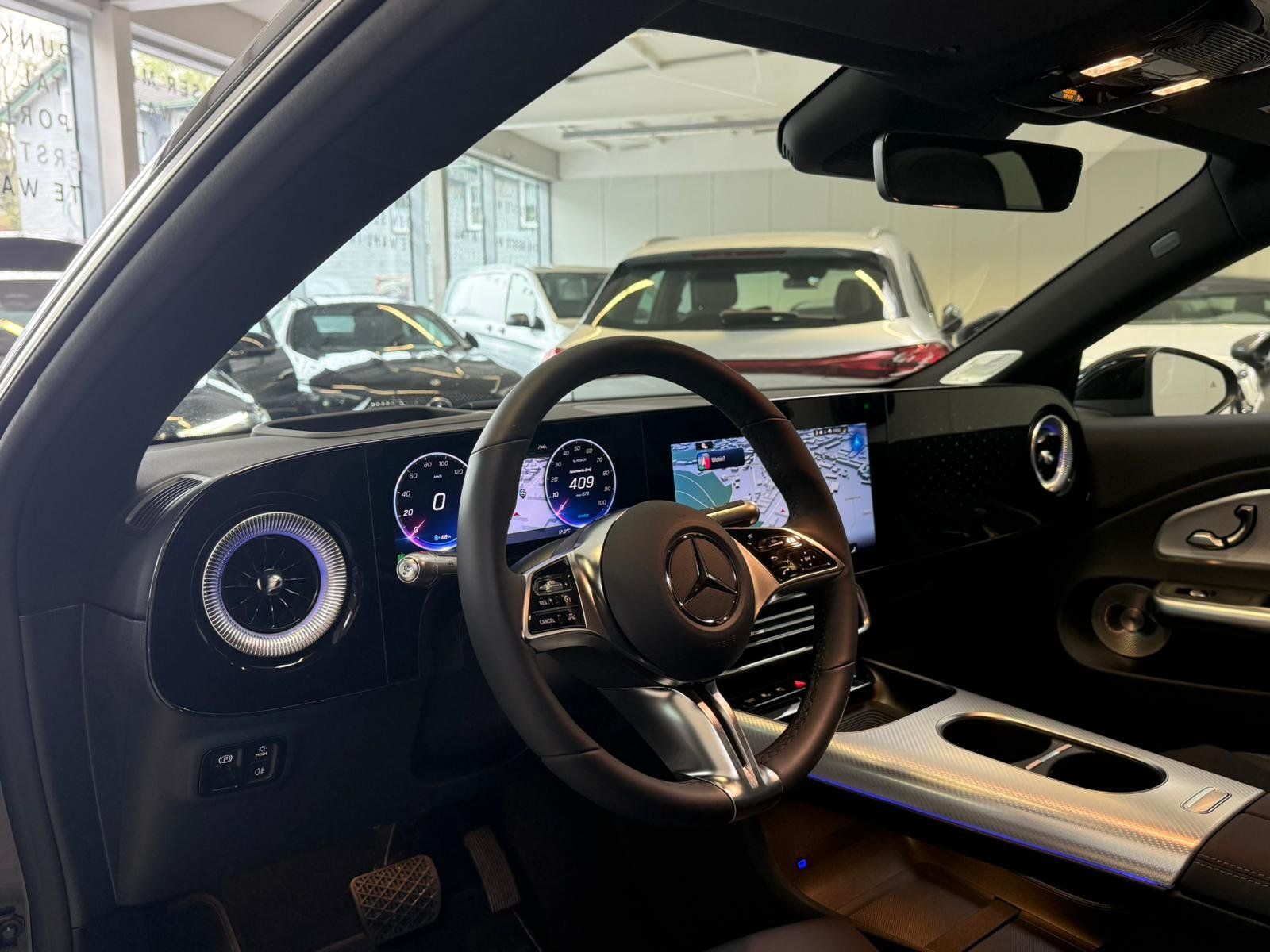 Fahrzeugabbildung Mercedes-Benz CLA 250+ EQ DISTR+BURM3D+PANO+KEYLESS+MBEAM+HUD