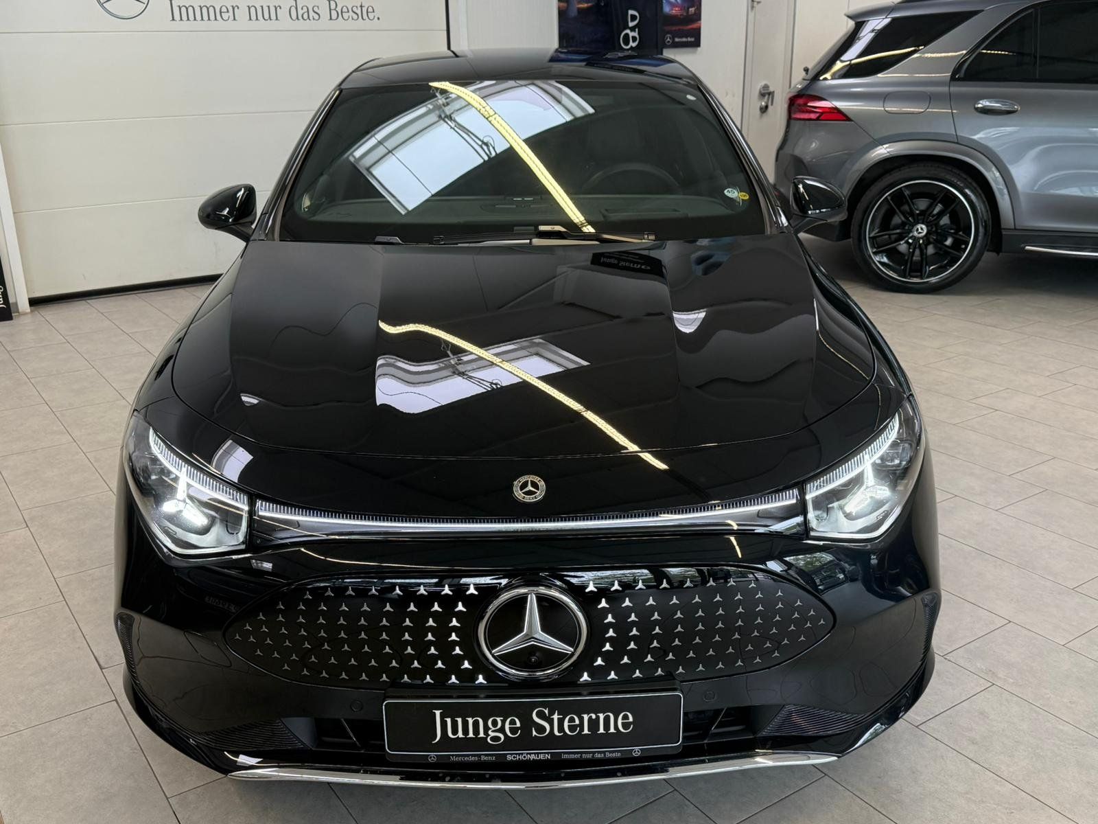 Fahrzeugabbildung Mercedes-Benz CLA 250+ EQ DISTR+BURM3D+PANO+KEYLESS+MBEAM+HUD