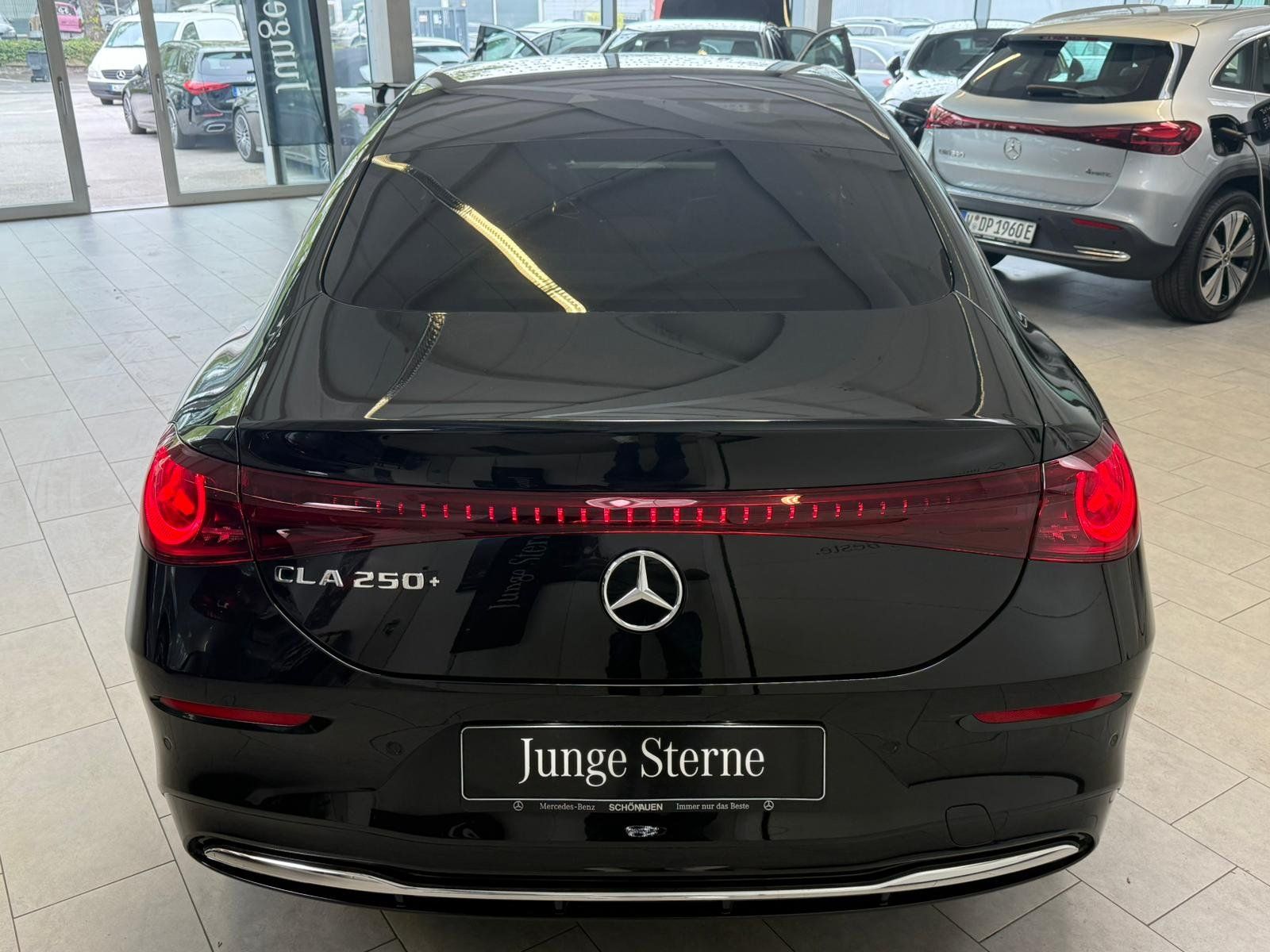 Fahrzeugabbildung Mercedes-Benz CLA 250+ EQ DISTR+BURM3D+PANO+KEYLESS+MBEAM+HUD