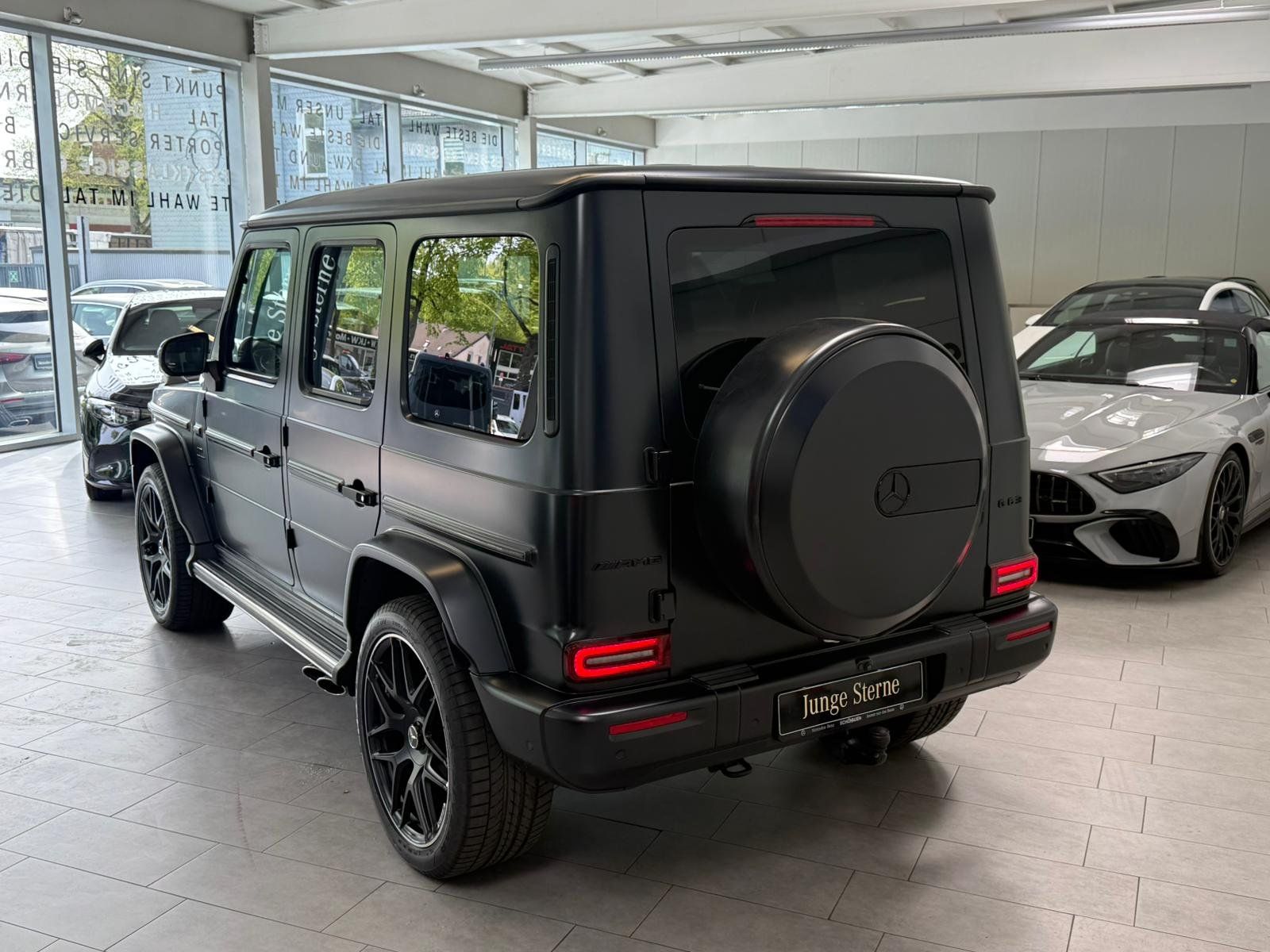 Fahrzeugabbildung Mercedes-Benz G 63 AMG MY2025+MAGNO+SUPERIOR+22"+NIGHTII