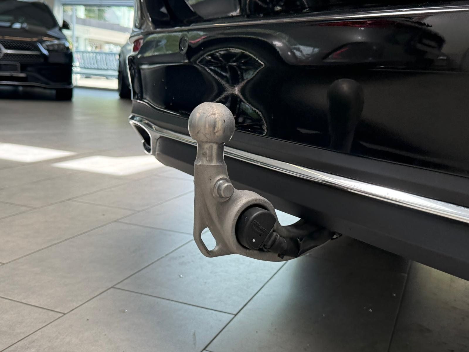 Fahrzeugabbildung Mercedes-Benz C 220 d T AVANTGRDE AHK+DISTR+FAP+360°+LENKHEIZ