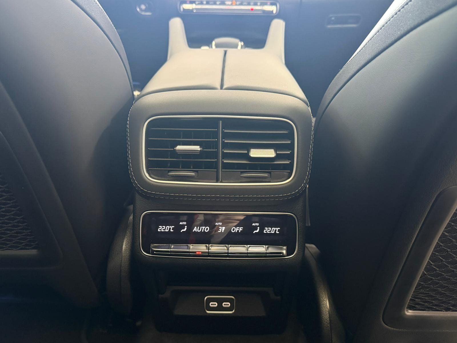 Fahrzeugabbildung Mercedes-Benz GLE53 HYBRID 4M+ PREMIUMPLUS+AHK+DC+HUD+BURMESTE