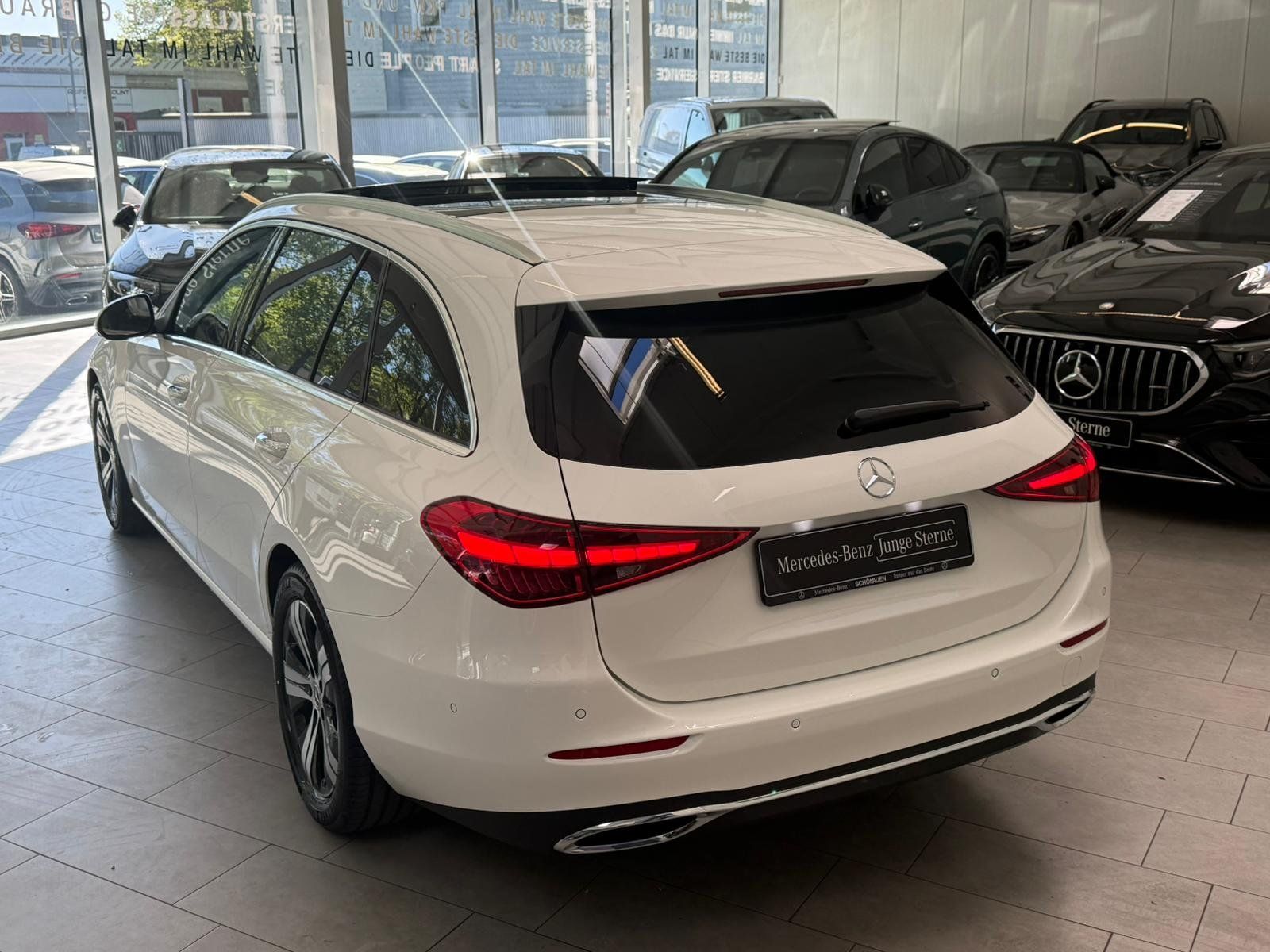 Fahrzeugabbildung Mercedes-Benz C180 T AVANTGRADE DLIGHT+BURM3D+FAP+HUD+PANO+360