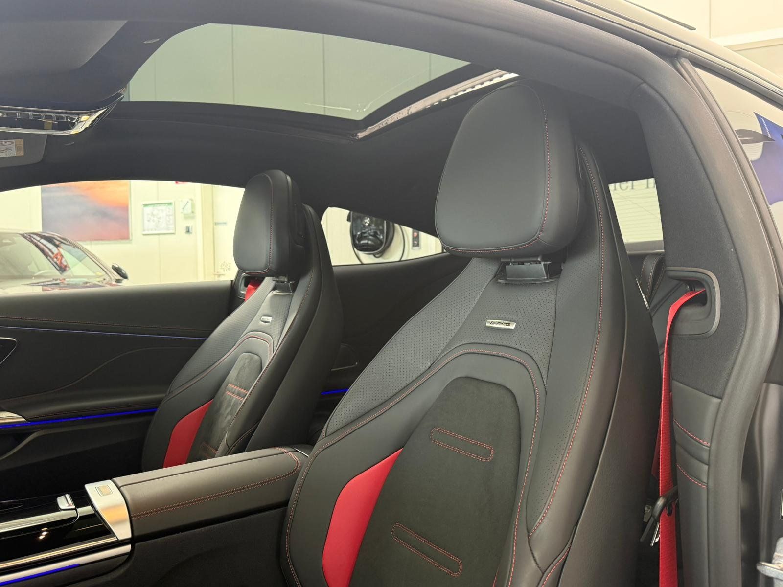 Fahrzeugabbildung Mercedes-Benz CLE53 4M+ DYN.PLUS+CARBON+DRIVERS+DLIGHT+HUD+FAP
