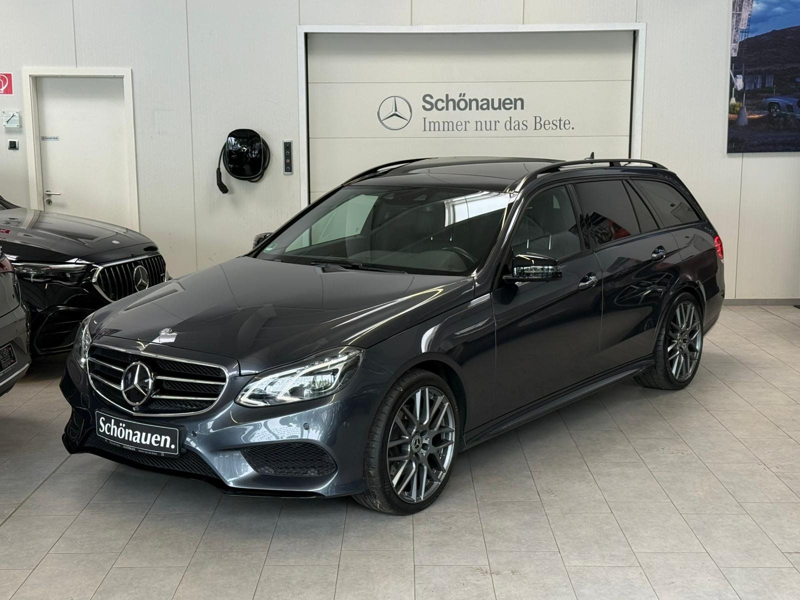 Fahrzeugabbildung Mercedes-Benz E 250 BT T AMG+AIRM+TV+FONDENt+FAP+HARMAN+MASSAG