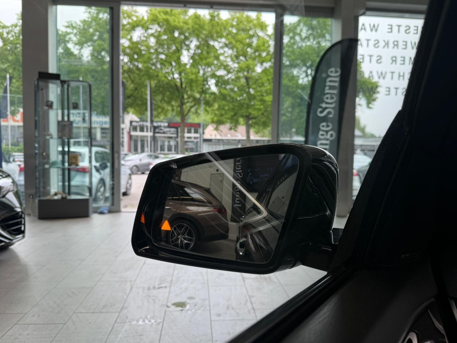 Fahrzeugabbildung Mercedes-Benz E 250 BT T AMG+AIRM+TV+FONDENt+FAP+HARMAN+MASSAG