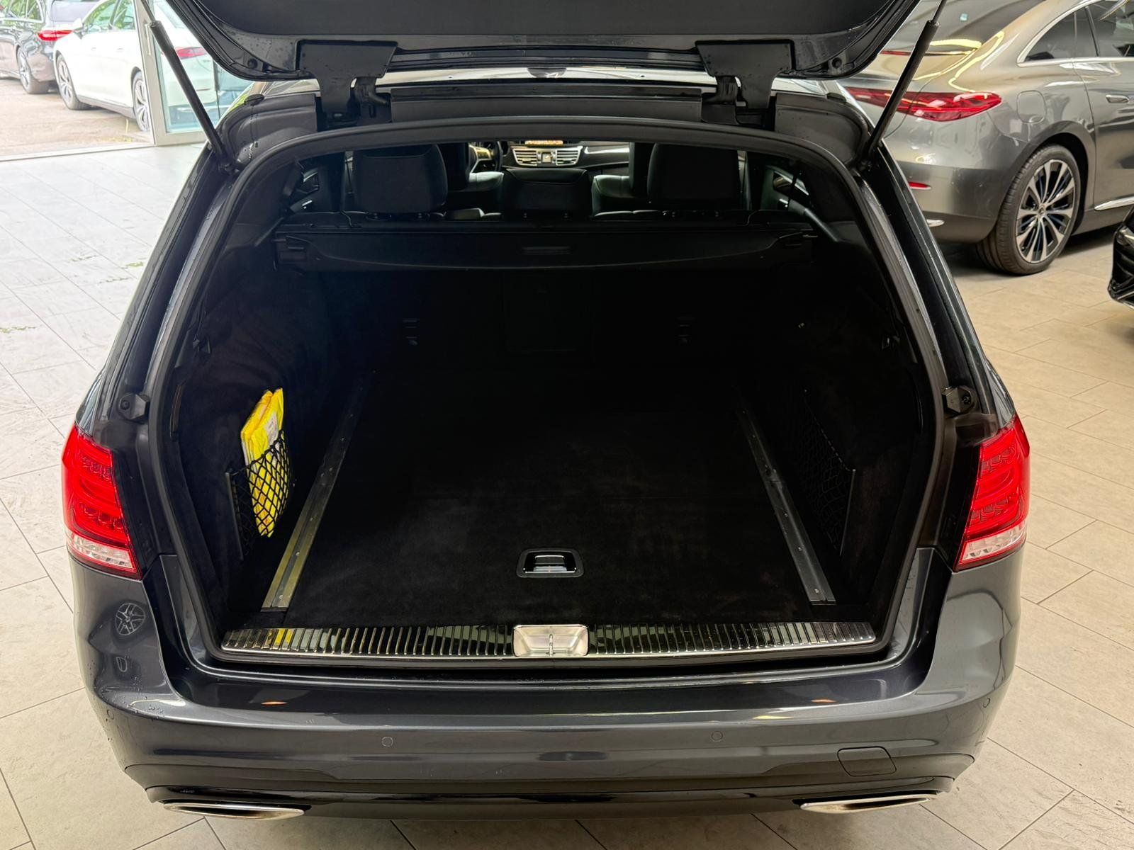 Fahrzeugabbildung Mercedes-Benz E 250 BT T AMG+AIRM+TV+FONDENt+FAP+HARMAN+MASSAG
