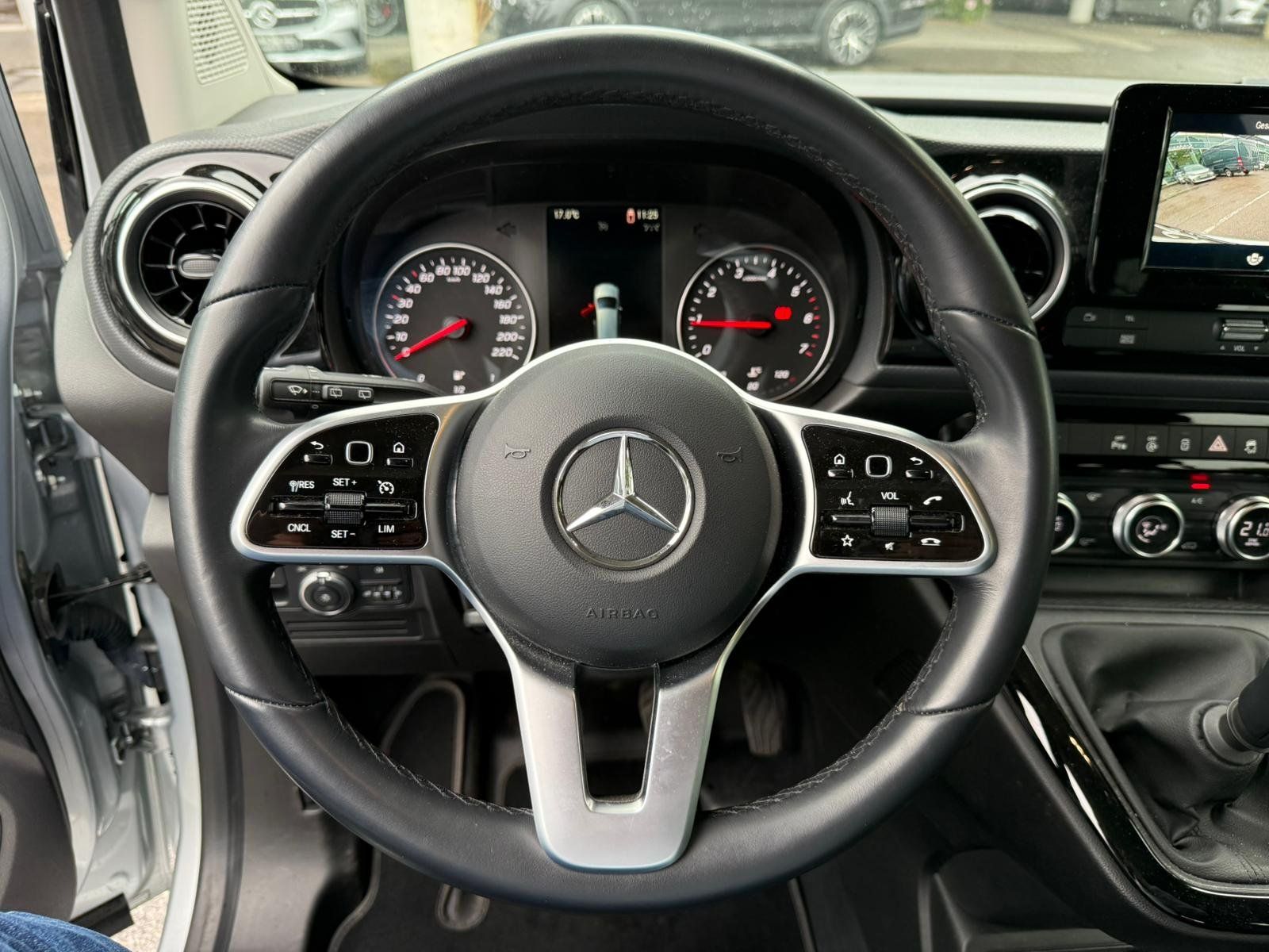 Fahrzeugabbildung Mercedes-Benz 160 Style KAMERA+AHK+ALLWETTER+TEMPOMAT+SITZHZ