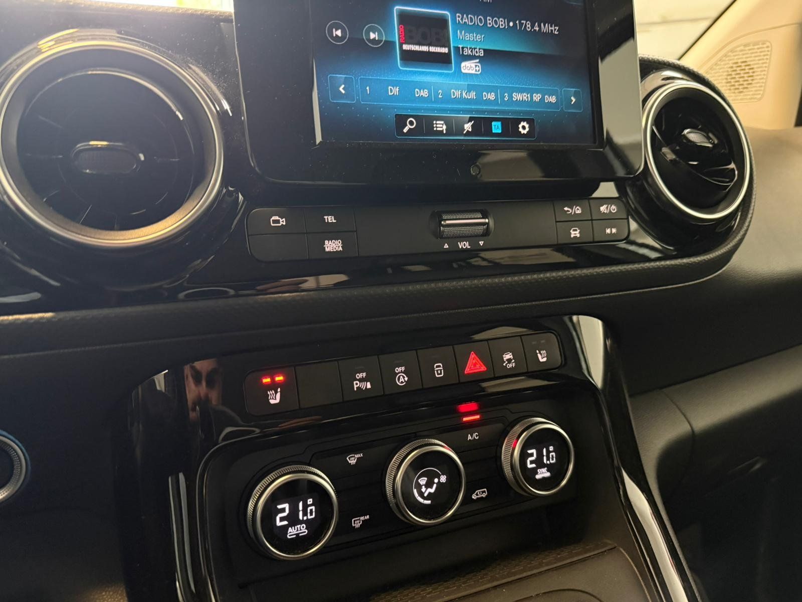 Fahrzeugabbildung Mercedes-Benz 160 Style KAMERA+AHK+ALLWETTER+TEMPOMAT+SITZHZ