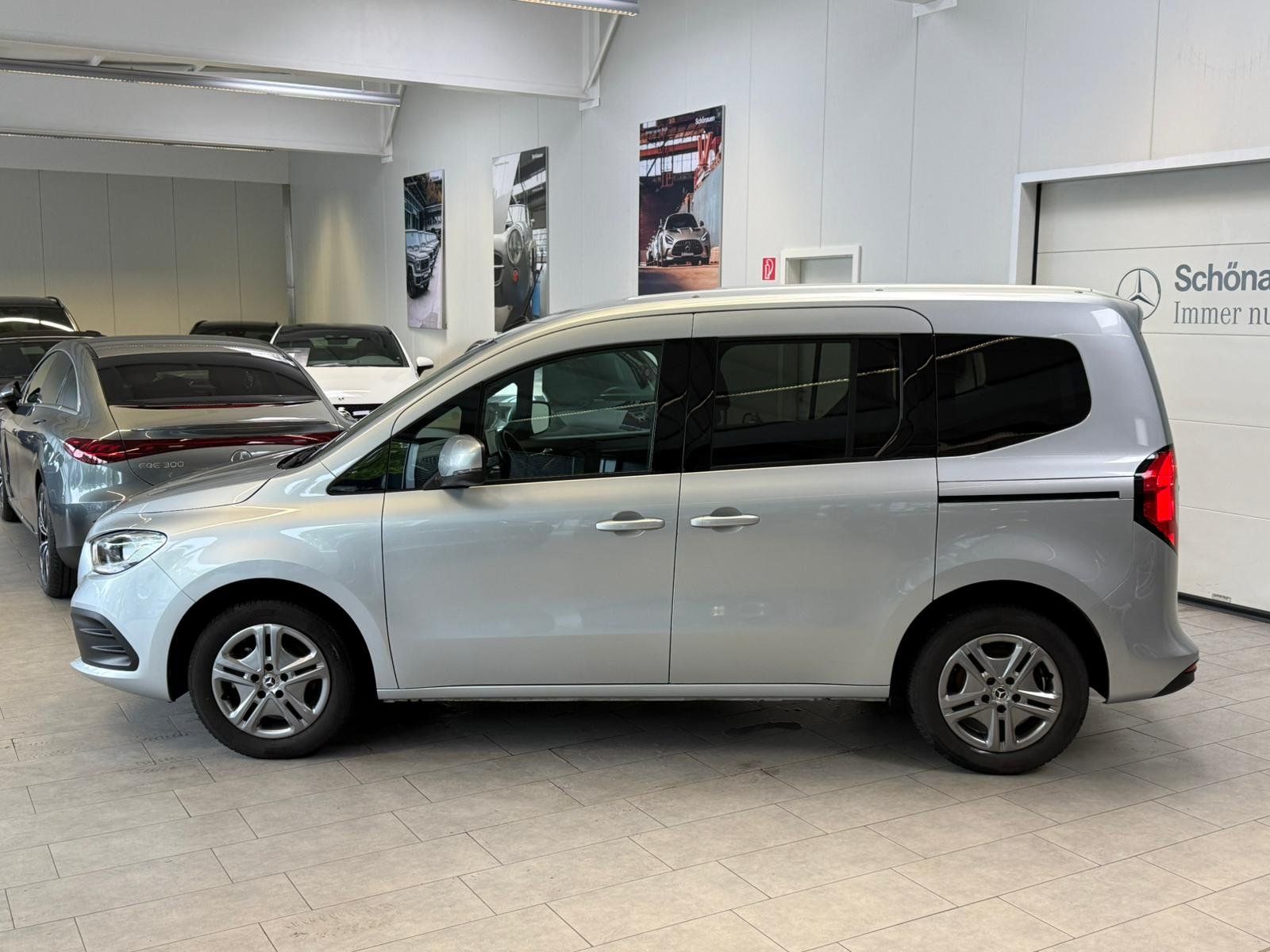 Fahrzeugabbildung Mercedes-Benz 160 Style KAMERA+AHK+ALLWETTER+TEMPOMAT+SITZHZ