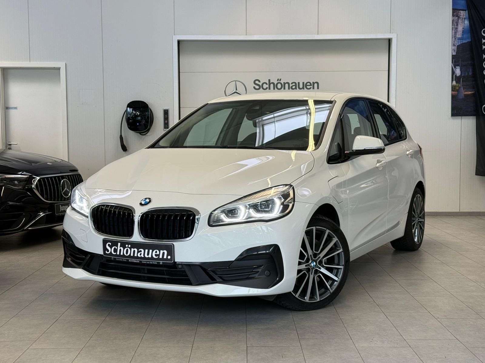 BMW 225xeSport Line KAMERA+NAVI+AHK+LED+ALWETTER+DAB