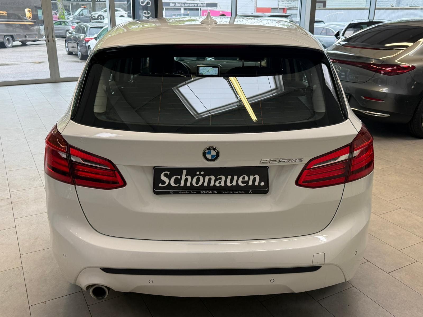 Fahrzeugabbildung BMW 225xeSport Line KAMERA+NAVI+AHK+LED+ALWETTER+DAB