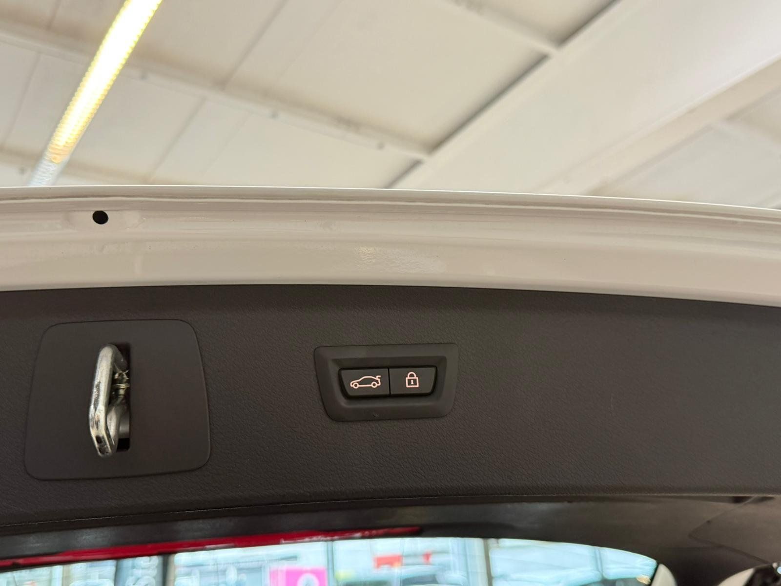 Fahrzeugabbildung BMW 225xeSport Line KAMERA+NAVI+AHK+LED+ALWETTER+DAB