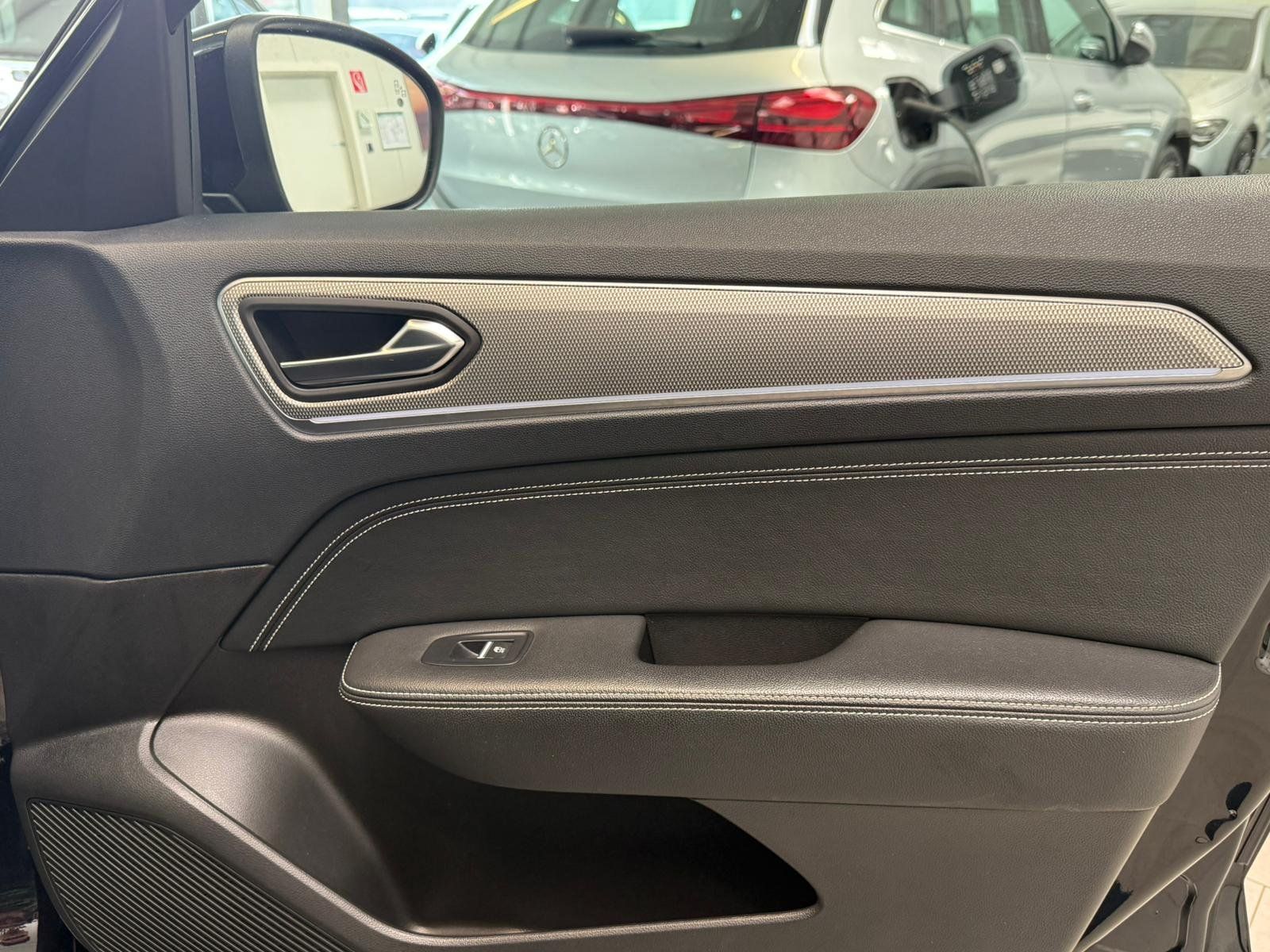 Fahrzeugabbildung Renault Arkana1.6E-TECH Hybrid KAMERA+KLIMA+NAVI+CARPLAY