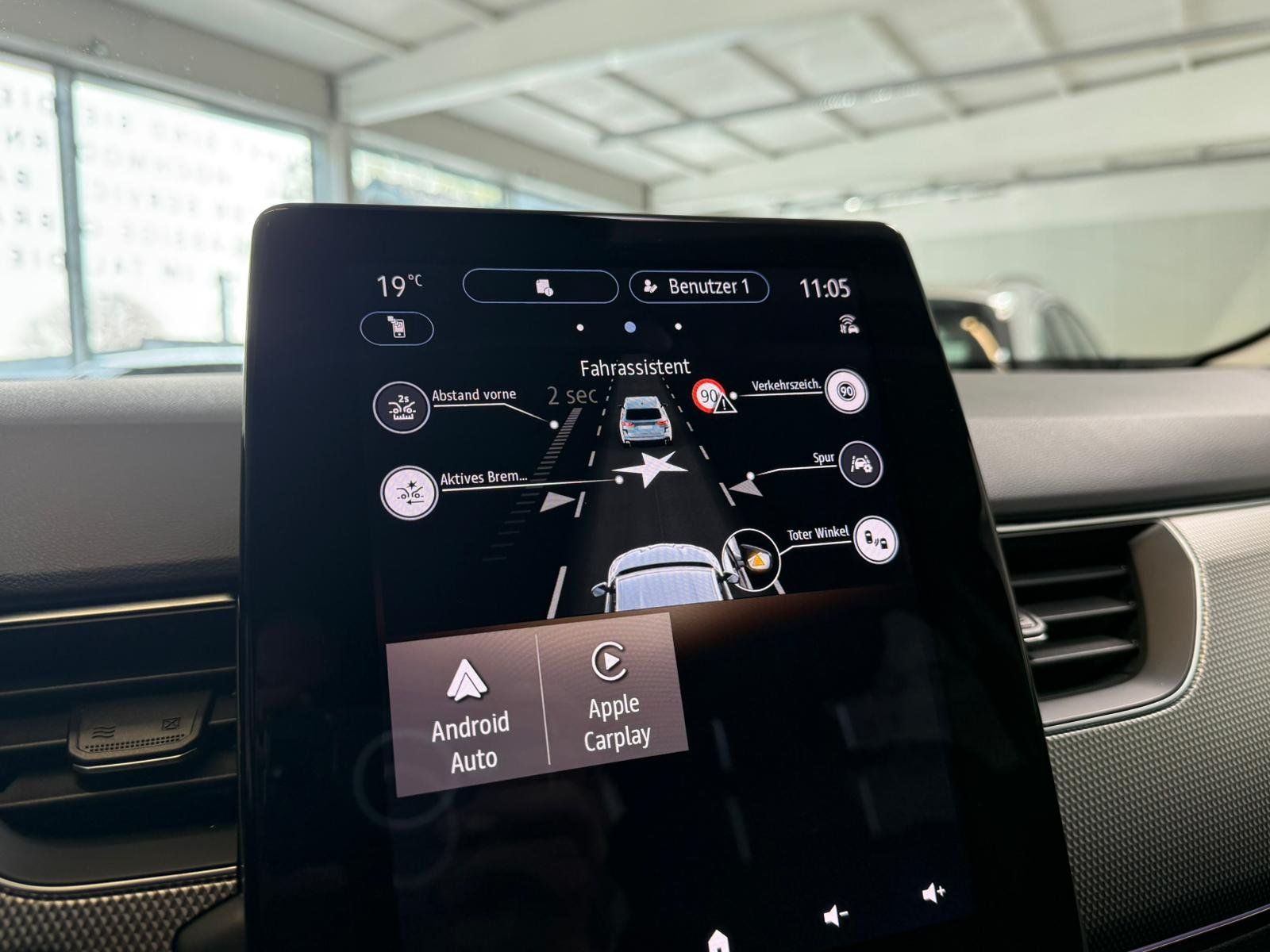 Fahrzeugabbildung Renault Arkana1.6E-TECH Hybrid KAMERA+KLIMA+NAVI+CARPLAY