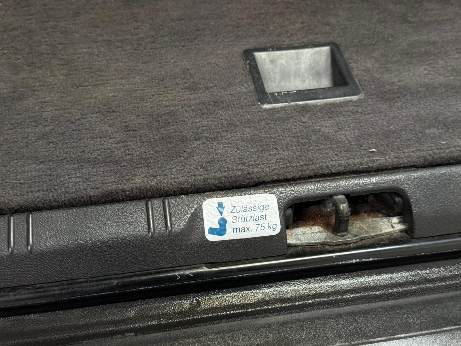 Fahrzeugabbildung Volvo 850 / 855 DIESEL+AUTOMATIK+KLIMA+SHD+SITZHZ+AHK