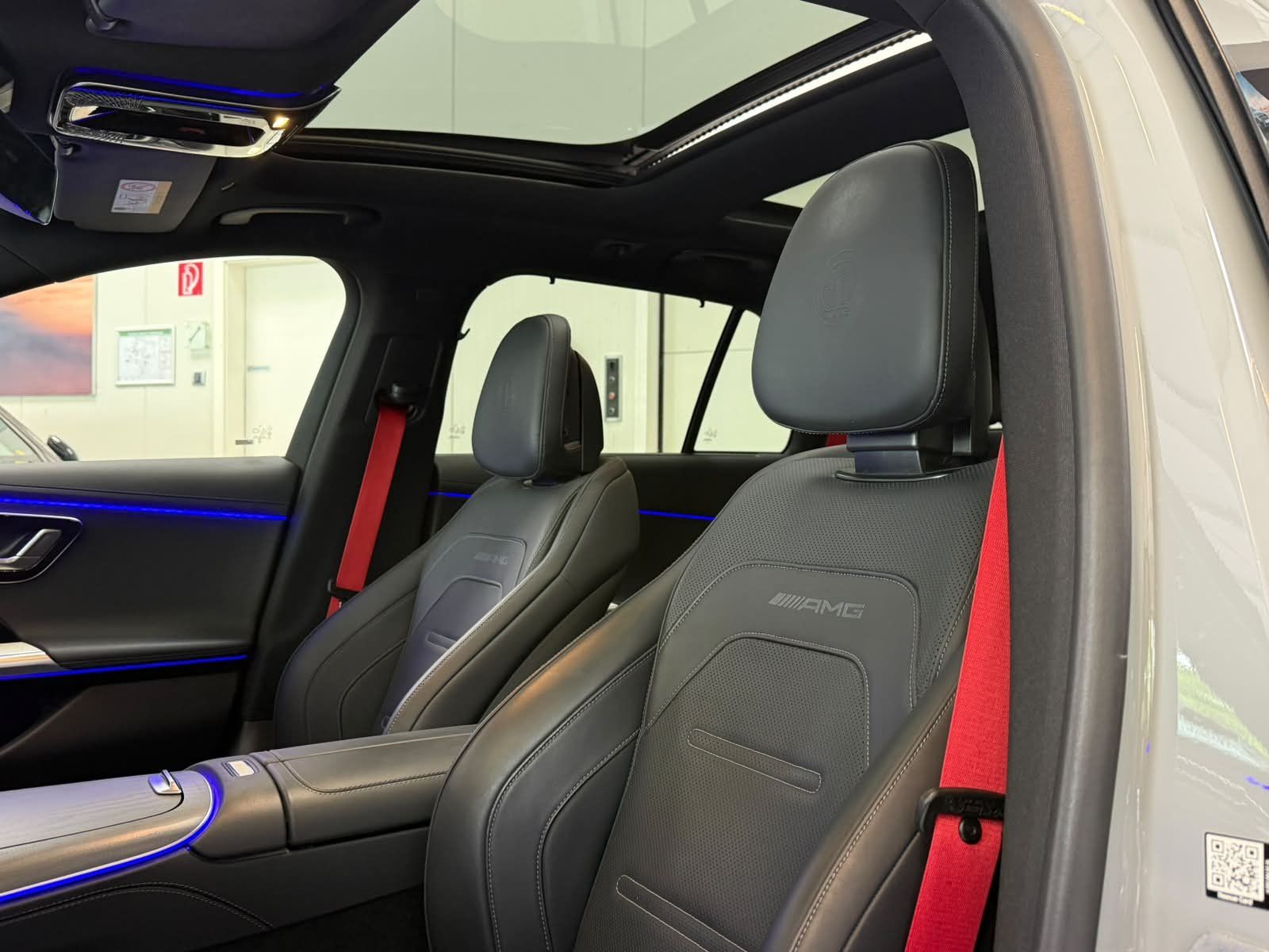 Fahrzeugabbildung Mercedes-Benz E 53 Hybrid 4M+ T DYN.PLUS+DRIVERS+DLIGHT+BURM4D