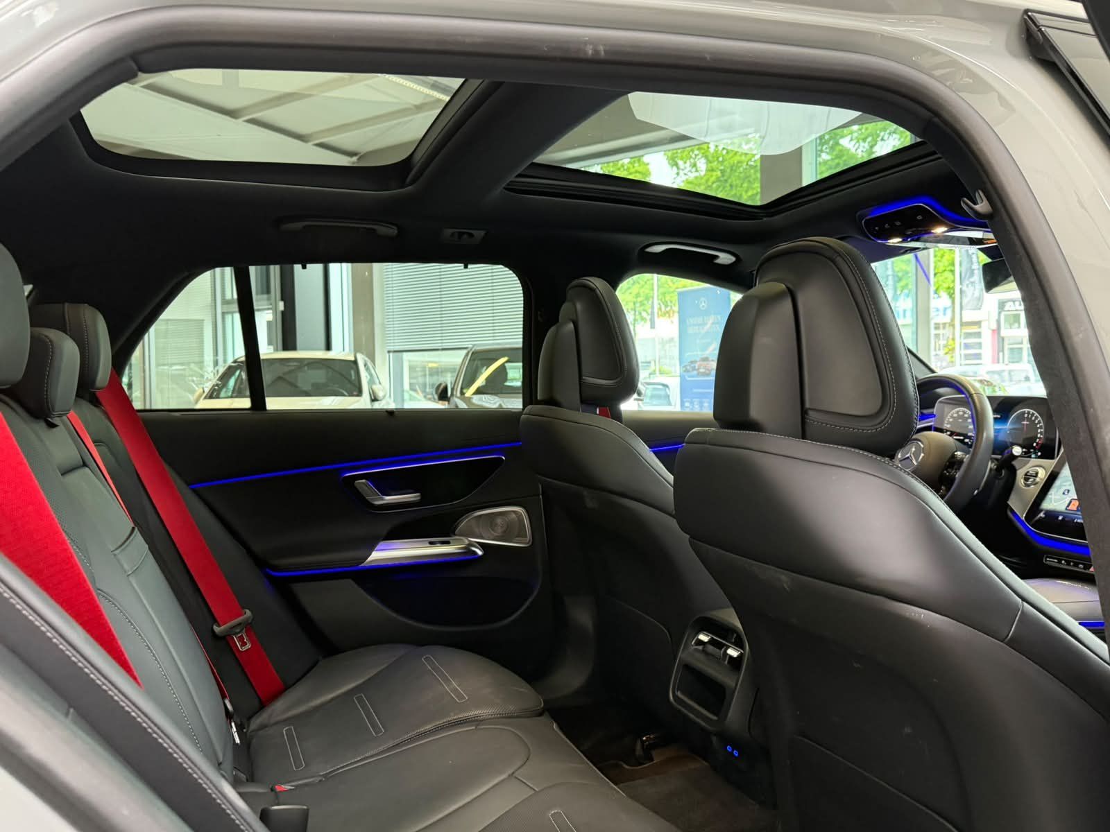 Fahrzeugabbildung Mercedes-Benz E 53 Hybrid 4M+ T DYN.PLUS+DRIVERS+DLIGHT+BURM4D