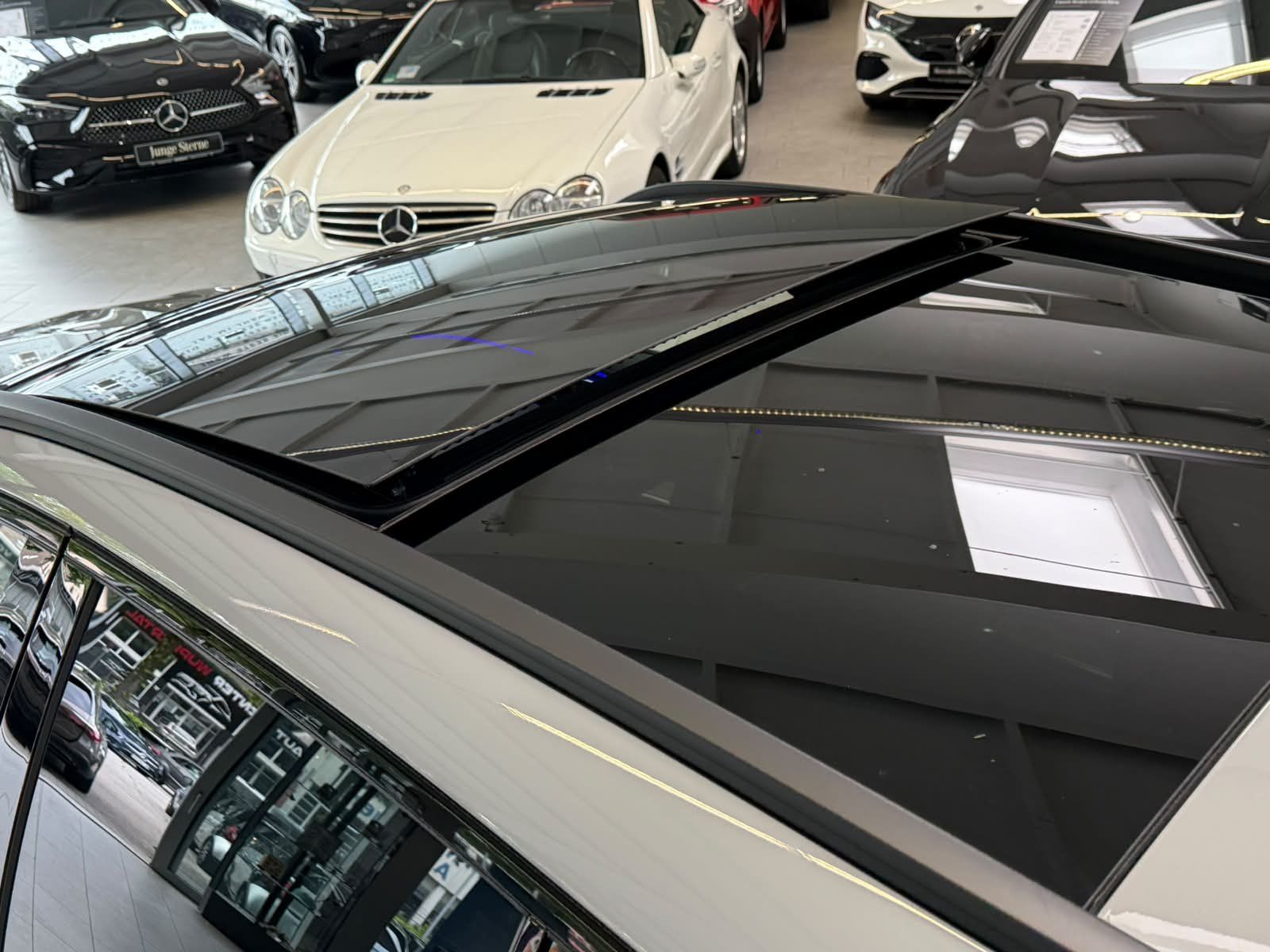 Fahrzeugabbildung Mercedes-Benz E 53 Hybrid 4M+ T DYN.PLUS+DRIVERS+DLIGHT+BURM4D