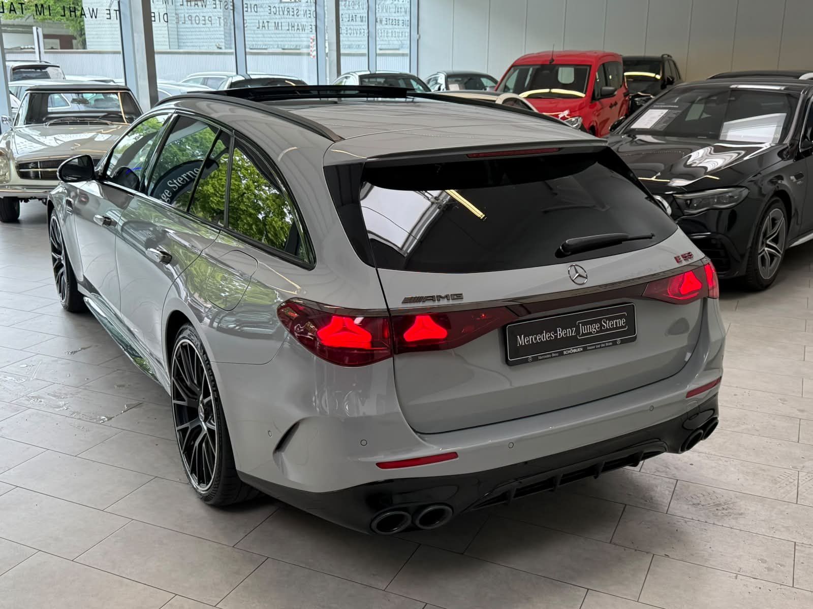 Fahrzeugabbildung Mercedes-Benz E 53 Hybrid 4M+ T DYN.PLUS+DRIVERS+DLIGHT+BURM4D