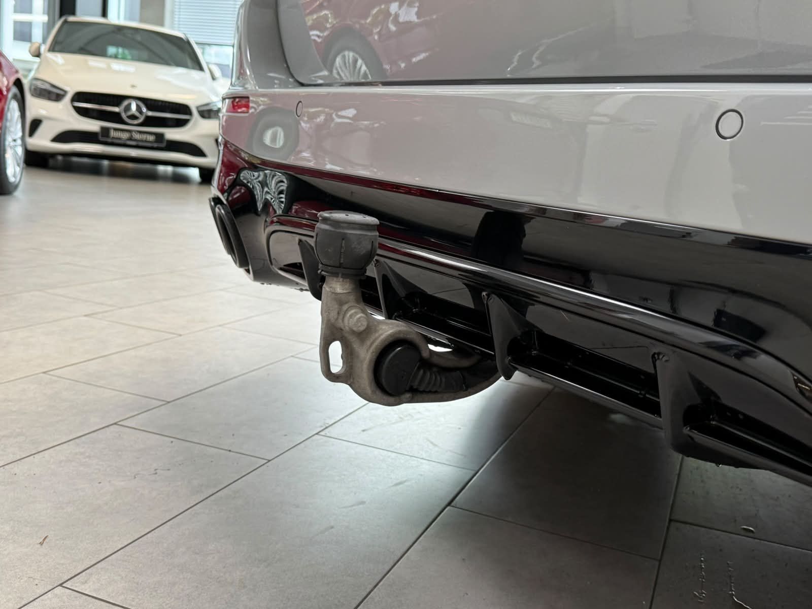 Fahrzeugabbildung Mercedes-Benz E 53 Hybrid 4M+ T DYN.PLUS+DRIVERS+DLIGHT+BURM4D