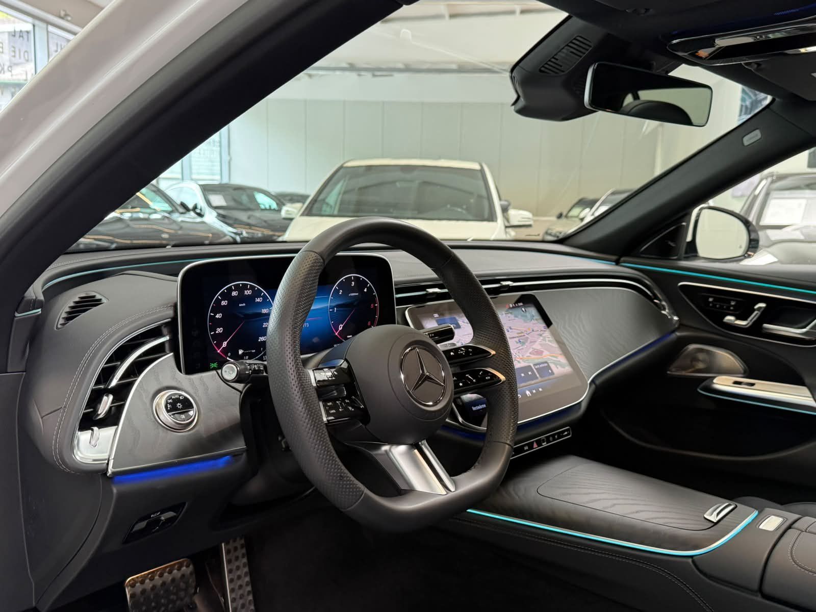 Fahrzeugabbildung Mercedes-Benz E450d 4M T AMG PREM.PLUS+AIR+BURM+DLIGHT+AHK+21"