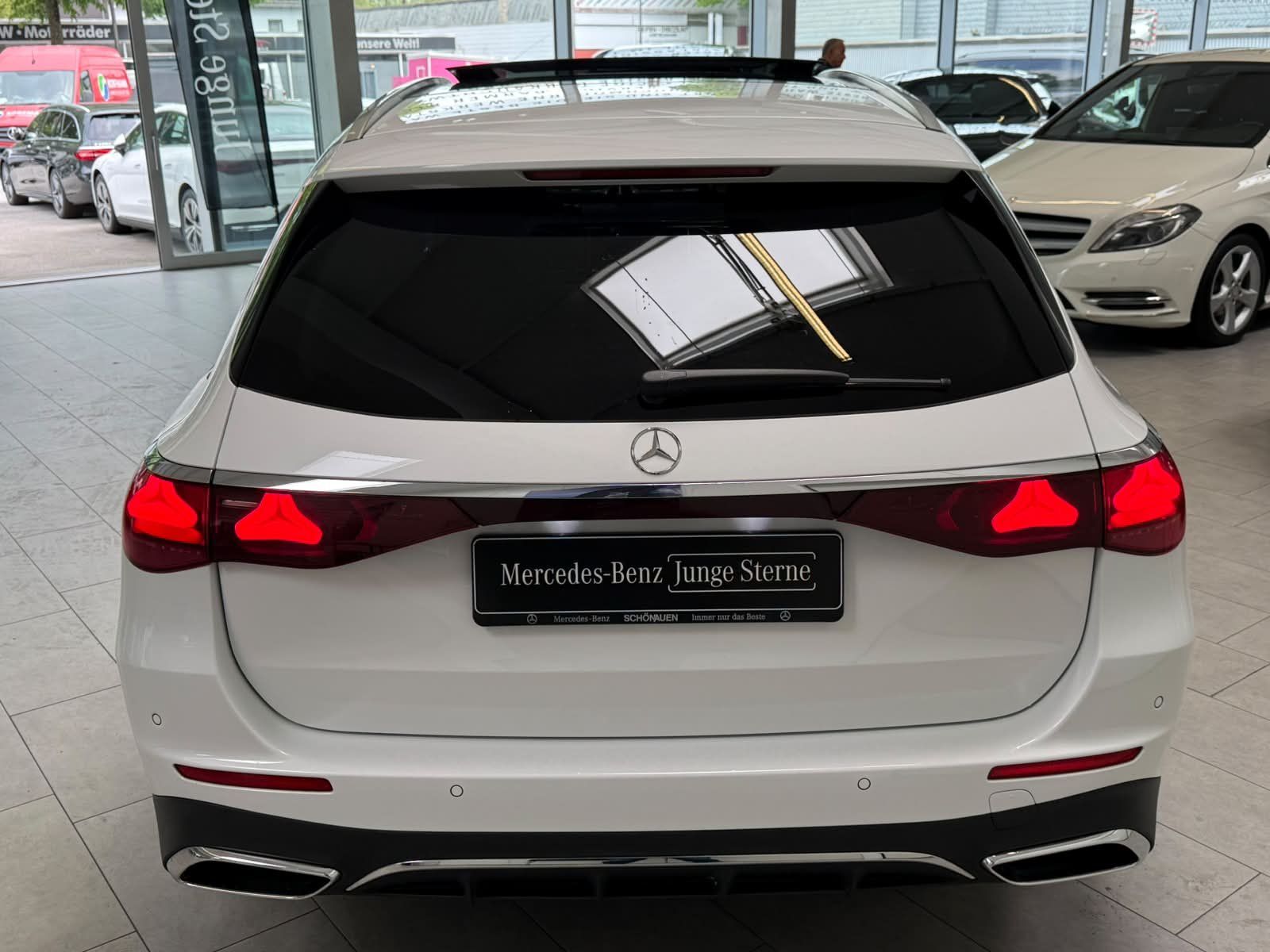 Fahrzeugabbildung Mercedes-Benz E450d 4M T AMG PREM.PLUS+AIR+BURM+DLIGHT+AHK+21"