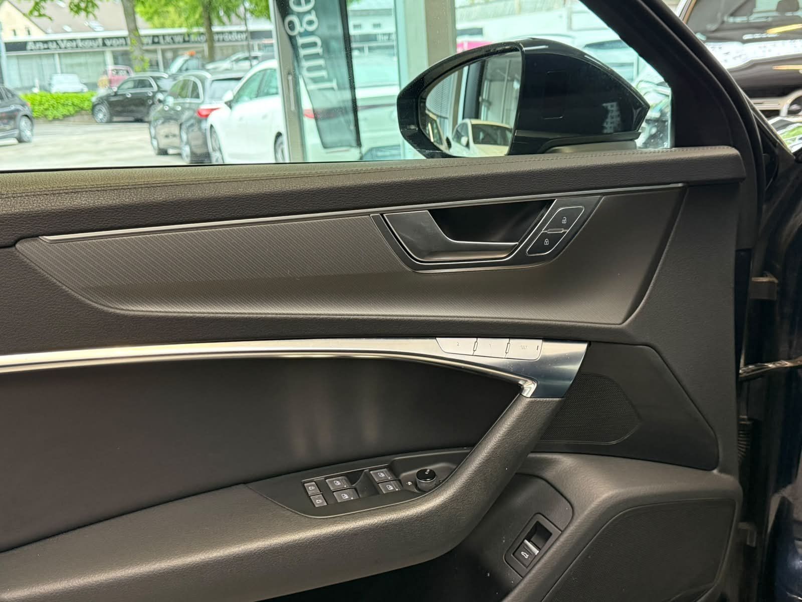 Fahrzeugabbildung Audi A6 50 3.0 TDI quattro Avant VK NUR AN GEWERBE!!!