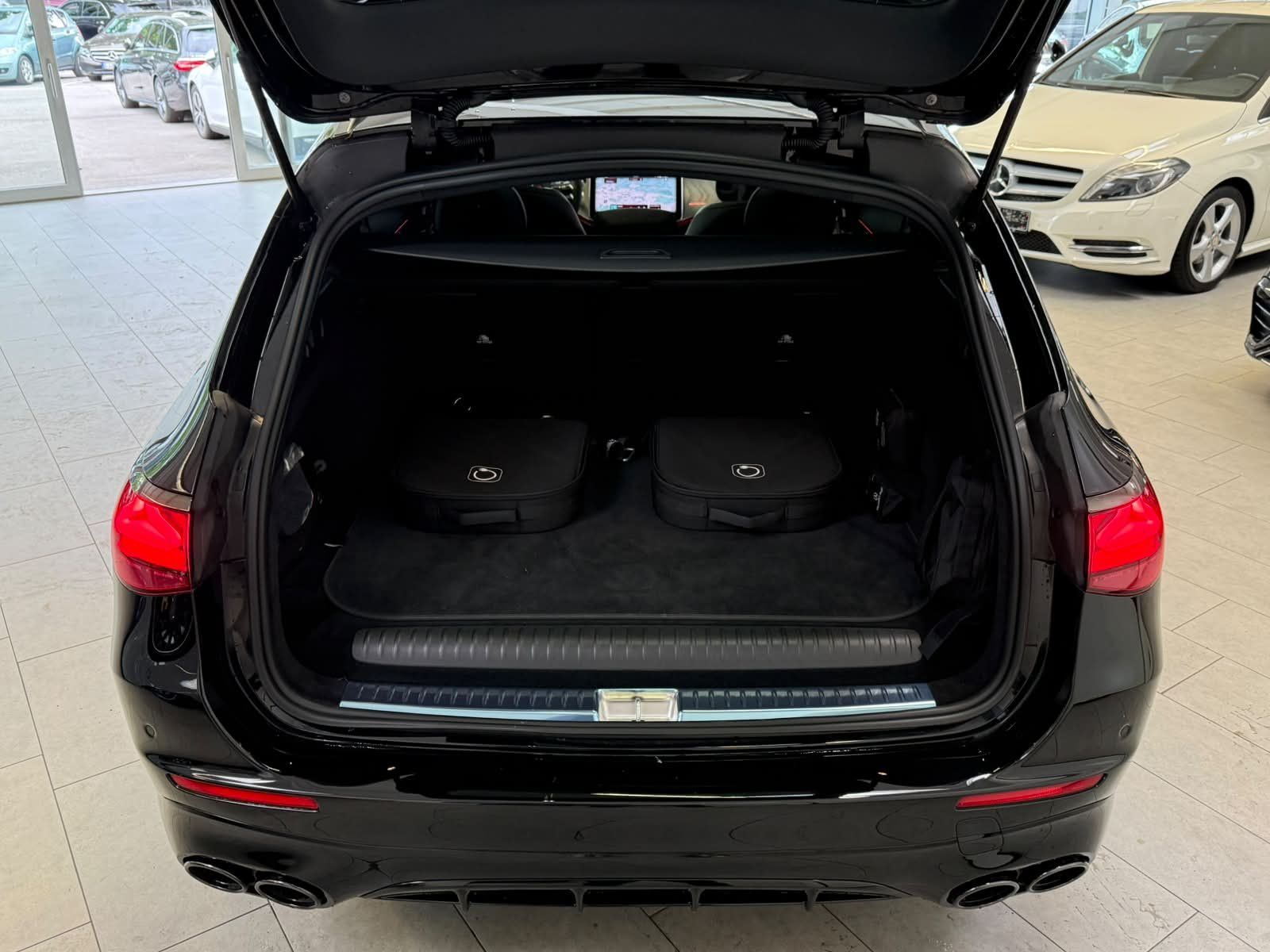 Fahrzeugabbildung Mercedes-Benz E 53 Hybrid 4M+ T PREMPLUS+PERFSOUND+NAPPA+BUR4D