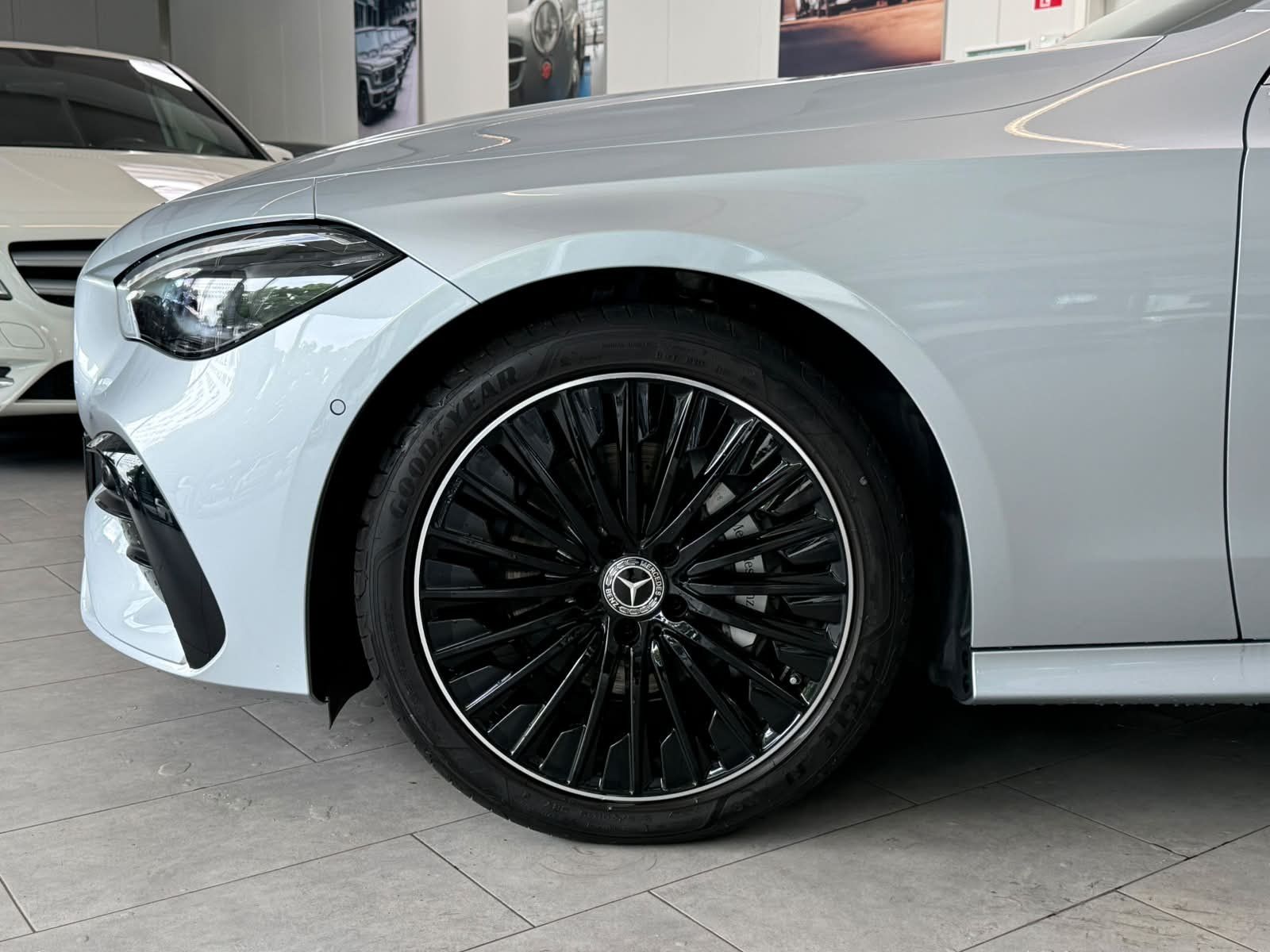 Fahrzeugabbildung Mercedes-Benz CLE 200 Cabriolet AMG PREM.+DISTR+BURM3D+DLIGHT