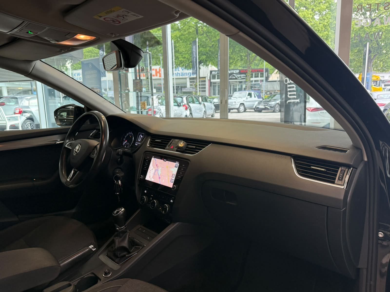 Fahrzeugabbildung SKODA Octavia 1.6 TDI Soleil VERKAUF NUR AN GEWERBE