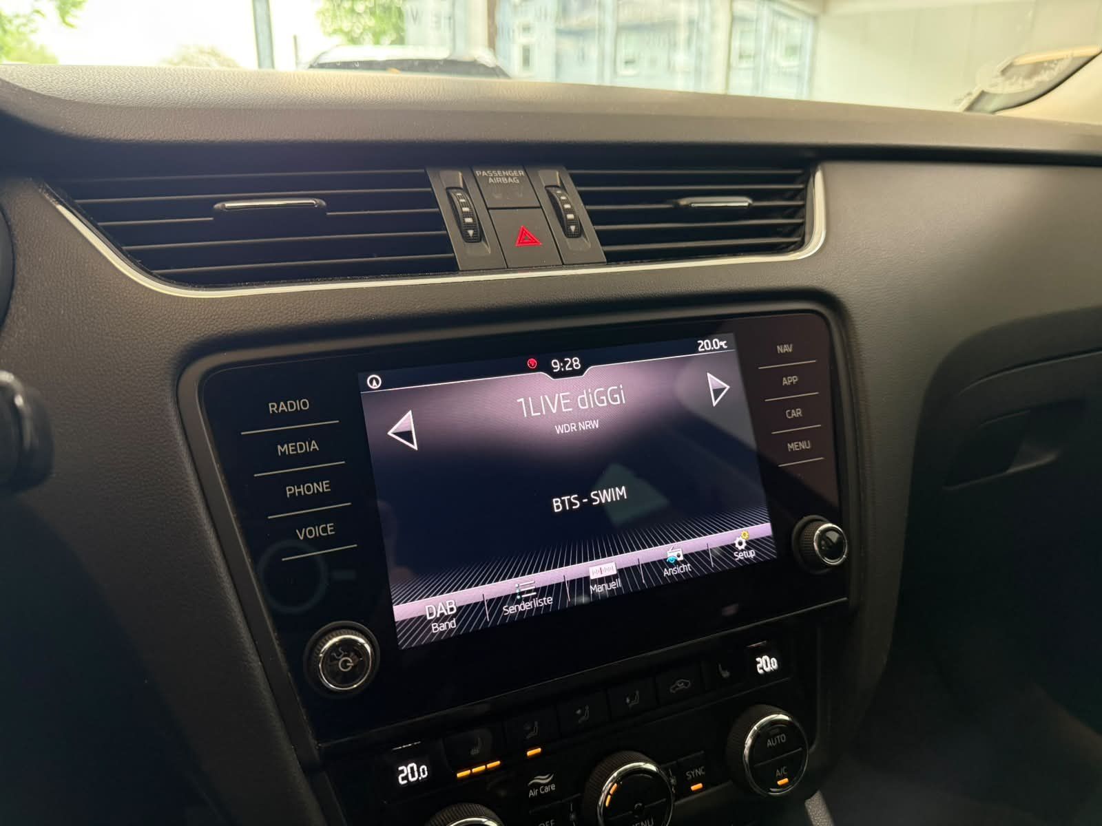 Fahrzeugabbildung SKODA Octavia 1.6 TDI Soleil VERKAUF NUR AN GEWERBE