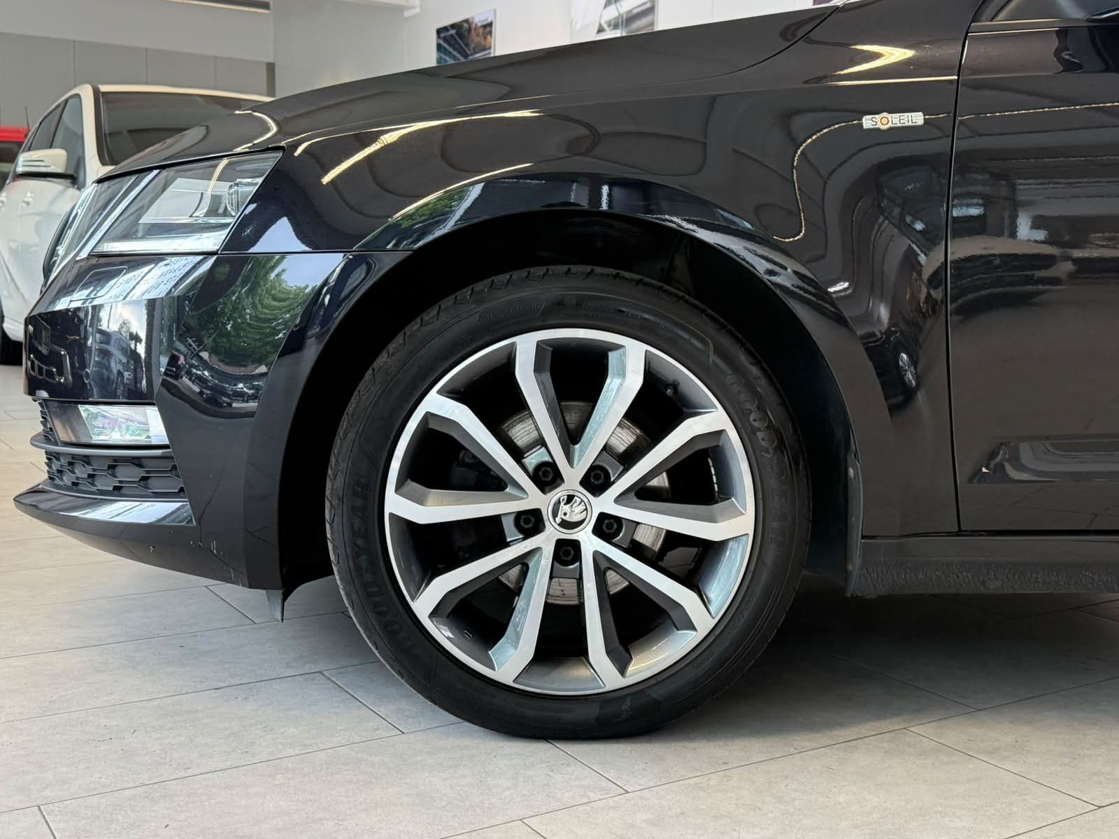 Fahrzeugabbildung SKODA Octavia 1.6 TDI Soleil VERKAUF NUR AN GEWERBE
