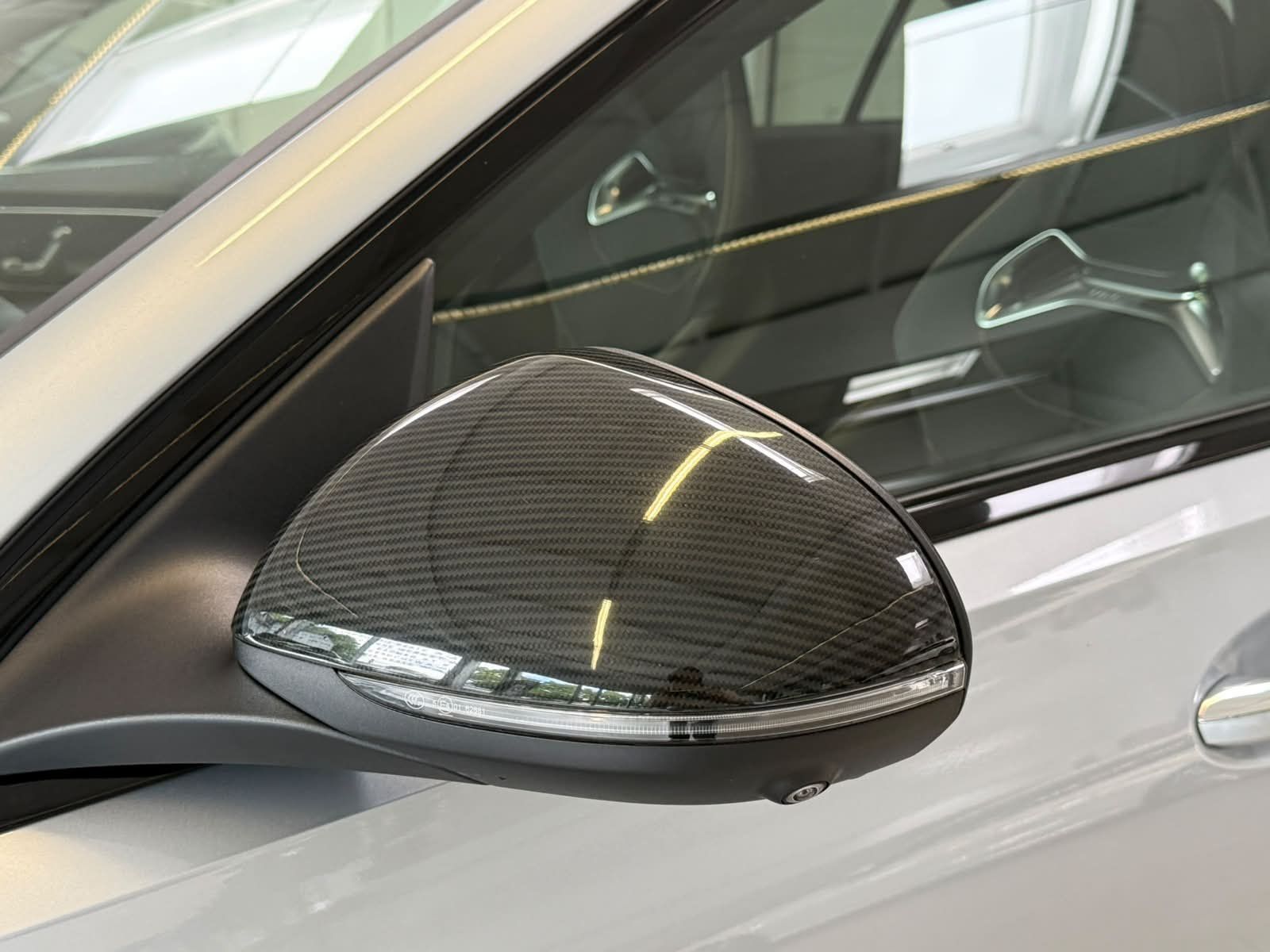Fahrzeugabbildung Mercedes-Benz AMG C63 S E UPE146t€+CARBON I+II+BURM3D+PERFSITZ