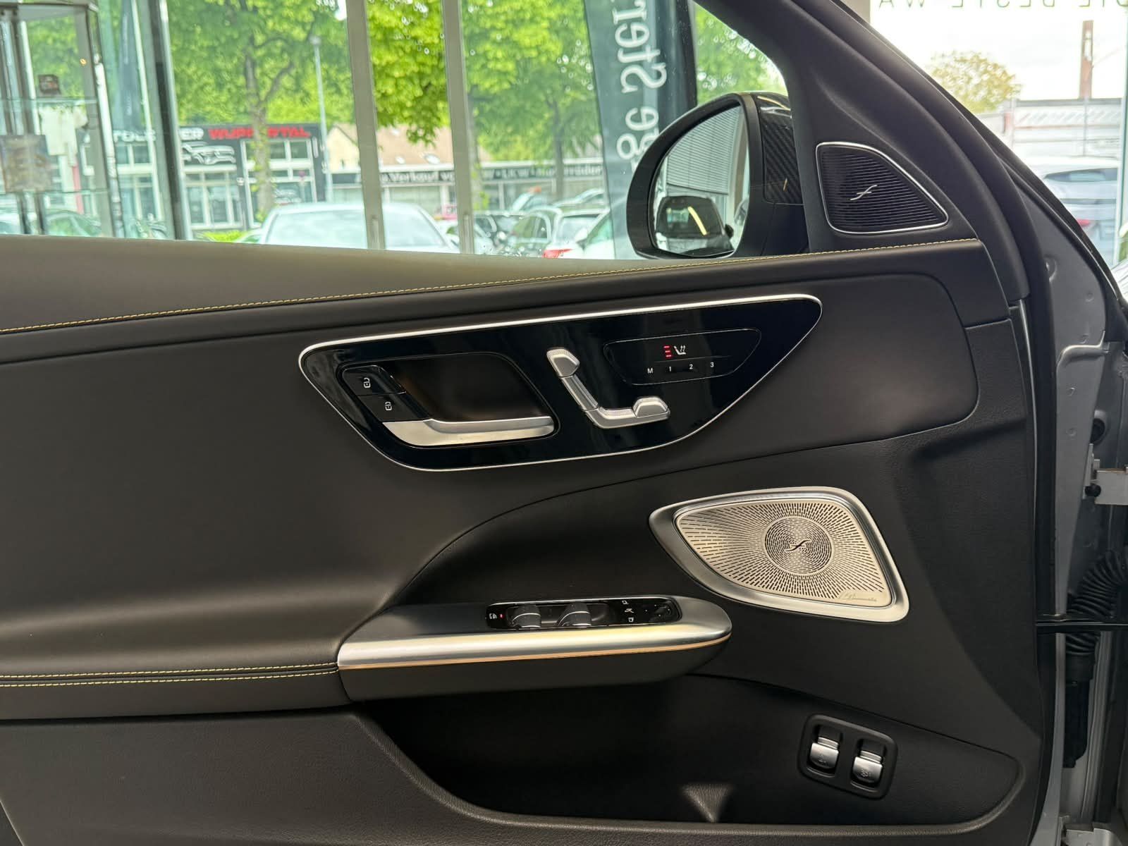 Fahrzeugabbildung Mercedes-Benz AMG C63 S E UPE146t€+CARBON I+II+BURM3D+PERFSITZ