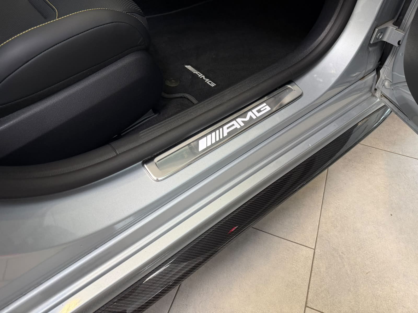 Fahrzeugabbildung Mercedes-Benz AMG C63 S E UPE146t€+CARBON I+II+BURM3D+PERFSITZ