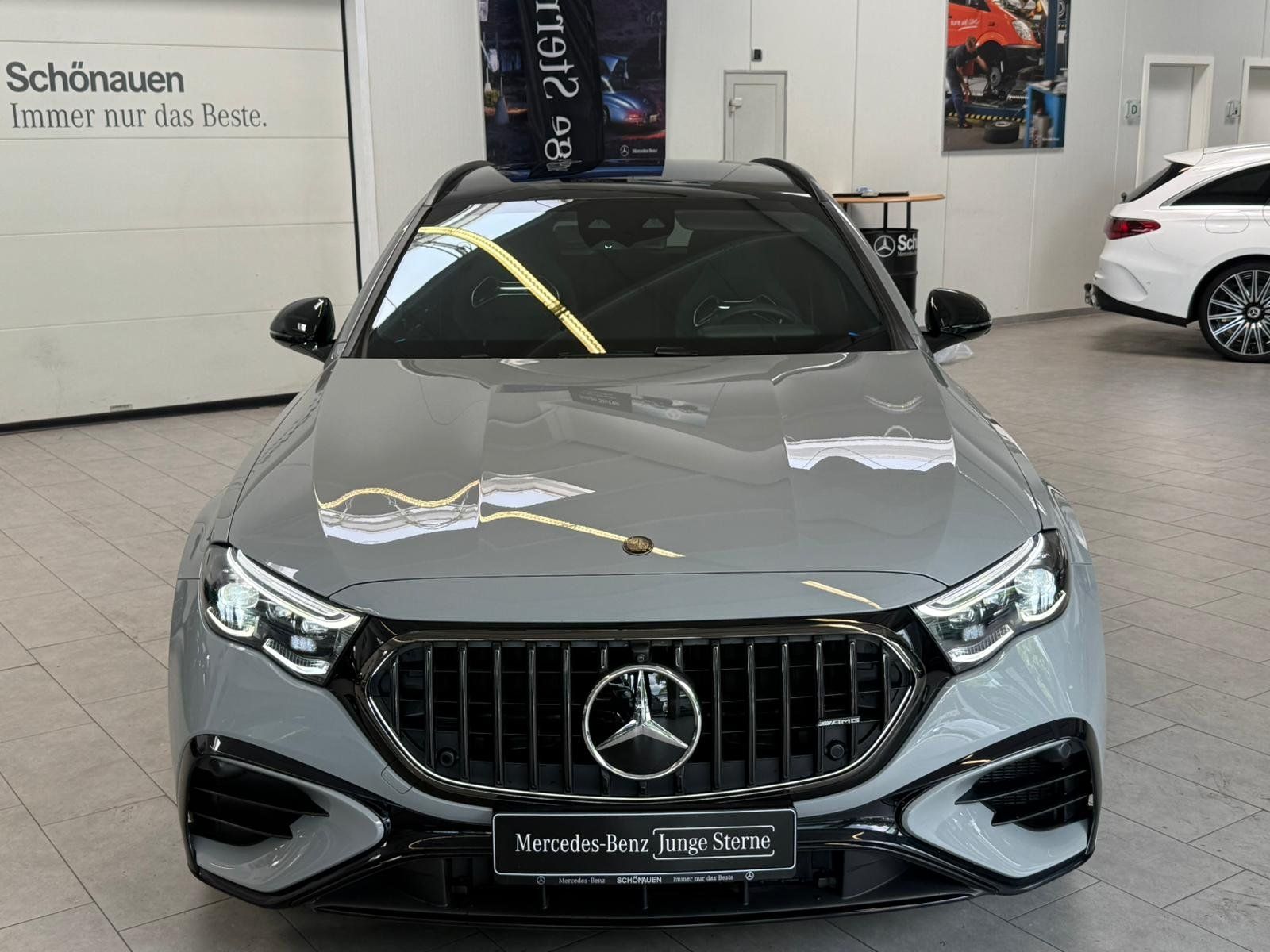 Fahrzeugabbildung Mercedes-Benz E 53 4M+ T DRIVER+PERF.SITZ.HIGH+HUD+PANO+BURM4D