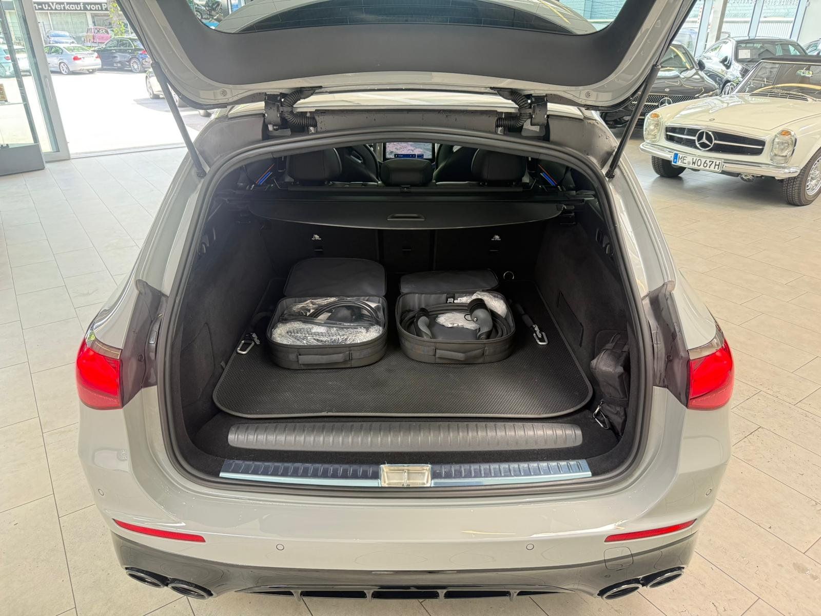 Fahrzeugabbildung Mercedes-Benz E 53 4M+ T DRIVER+PERF.SITZ.HIGH+HUD+PANO+BURM4D