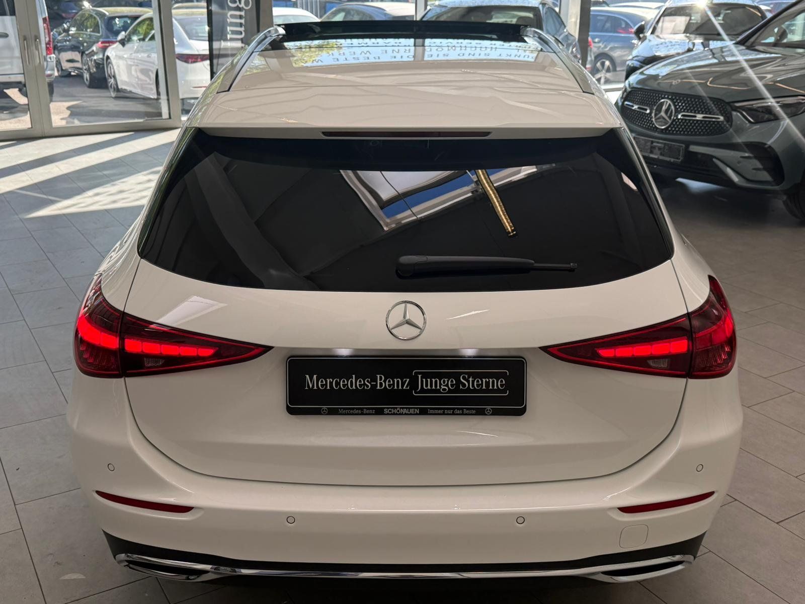 Fahrzeugabbildung Mercedes-Benz C180 T AVANTGRADE DLIGHT+BURM3D+FAP+HUD+PANO+360