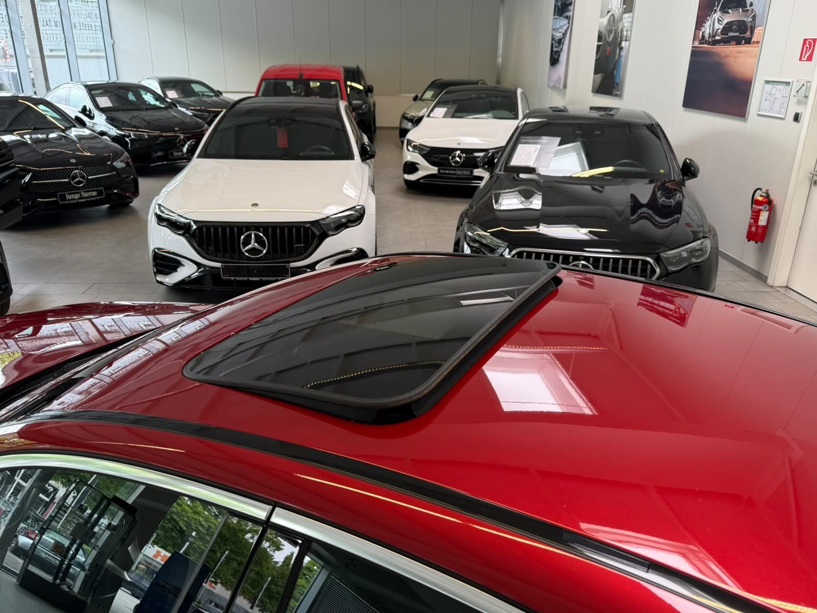 Fahrzeugabbildung Mercedes-Benz C250 AVANTGARDE AIRM+MBEAM+DISTR+FAP+360°+COMAND