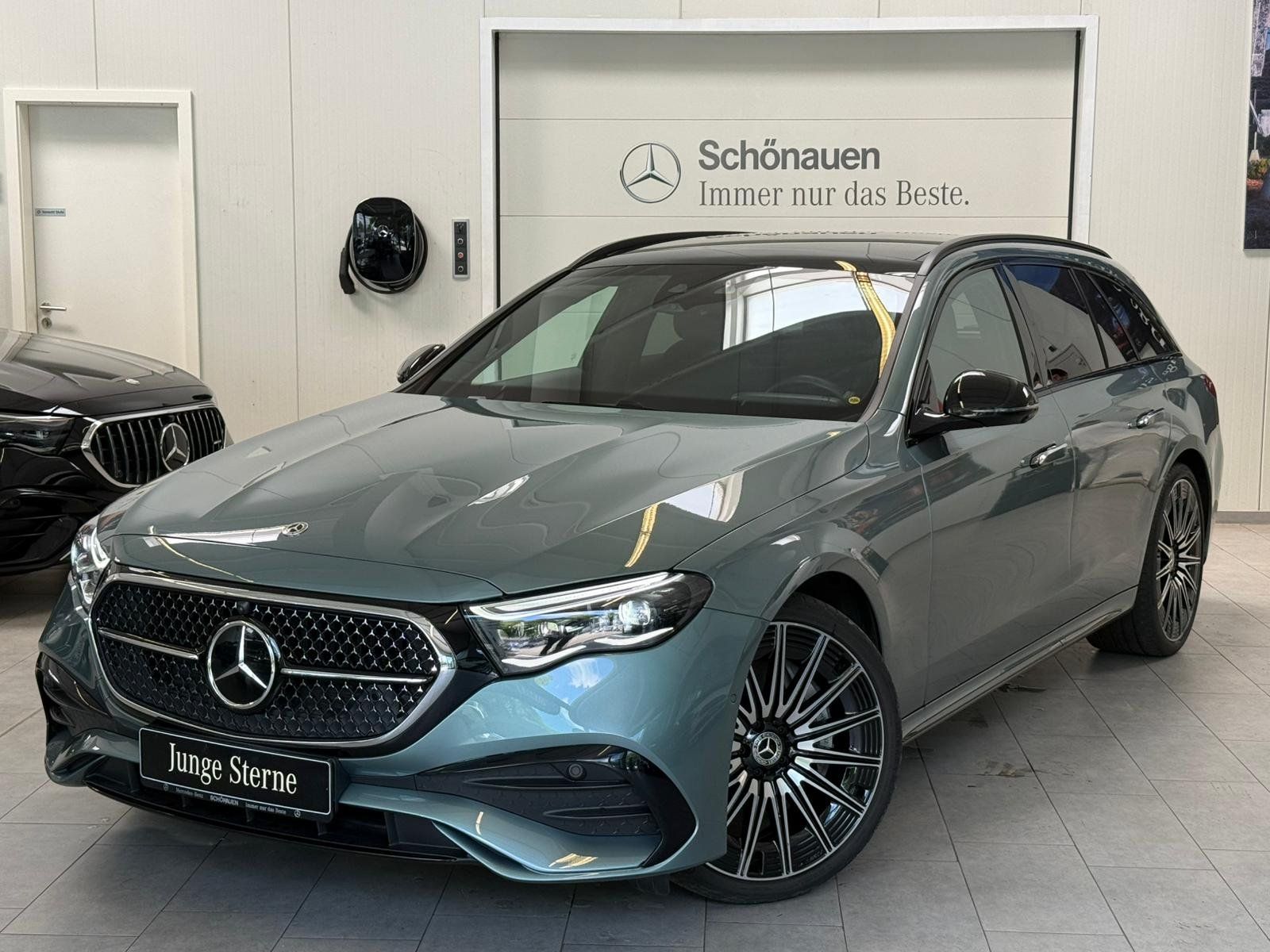Mercedes-Benz E 220d T AMG+AIRMATIC+PANO+NAPPA+STDHZ+NIGHT+360