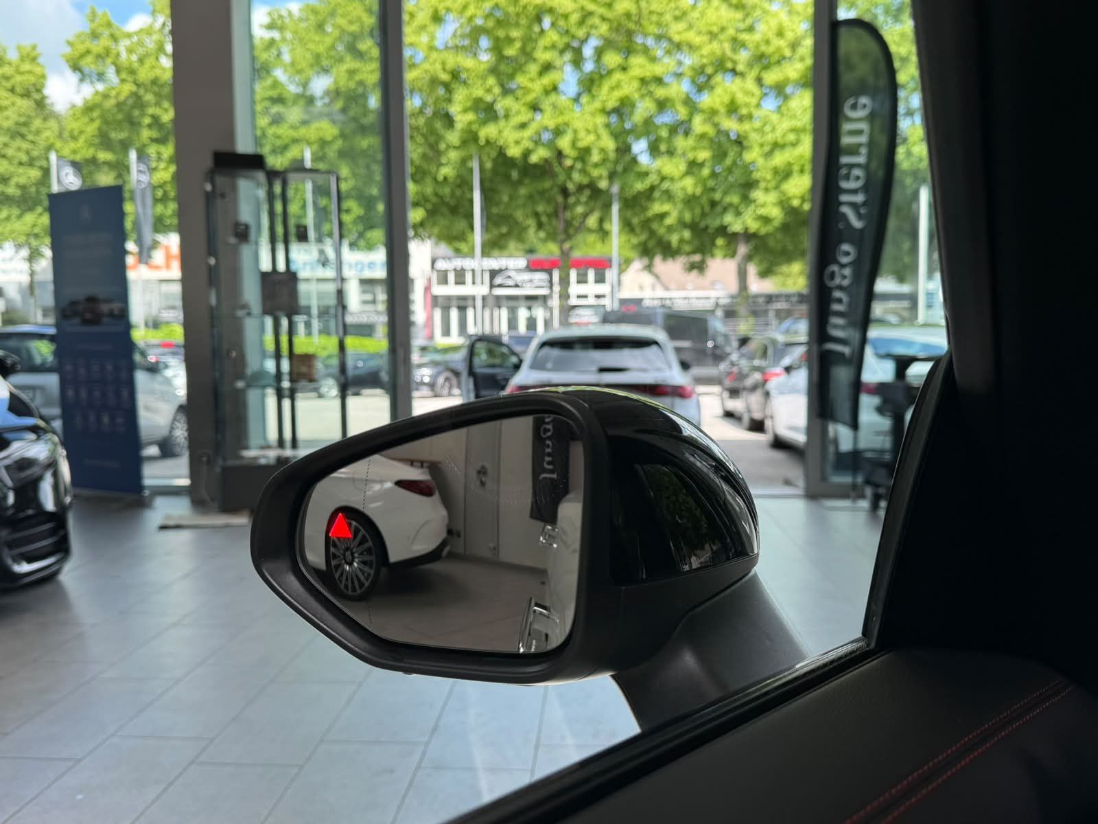 Fahrzeugabbildung Mercedes-Benz CLA 250+ AMG EQ PREMPLUS+HUD+BURM+PANO+NIGHT+19"