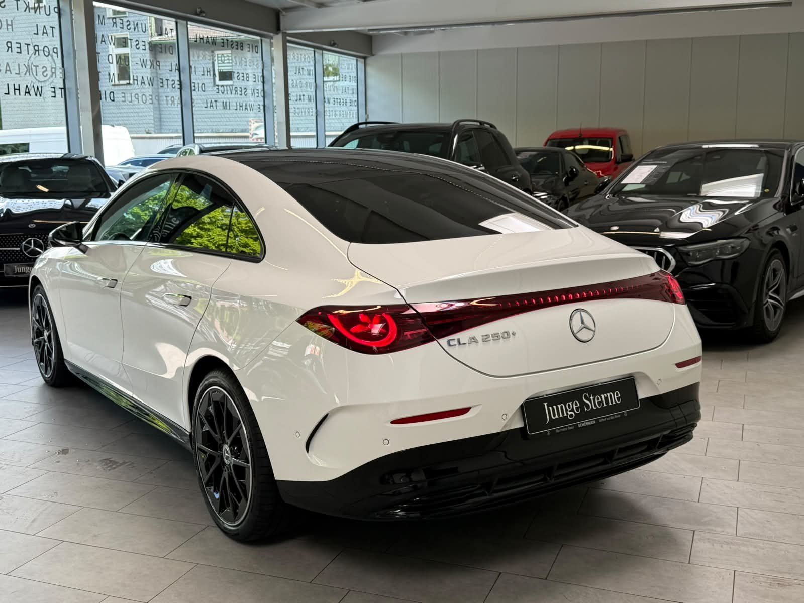 Fahrzeugabbildung Mercedes-Benz CLA 250+ AMG EQ PREMPLUS+HUD+BURM+PANO+NIGHT+19"